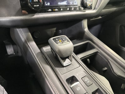 2024 Nissan Pathfinder S