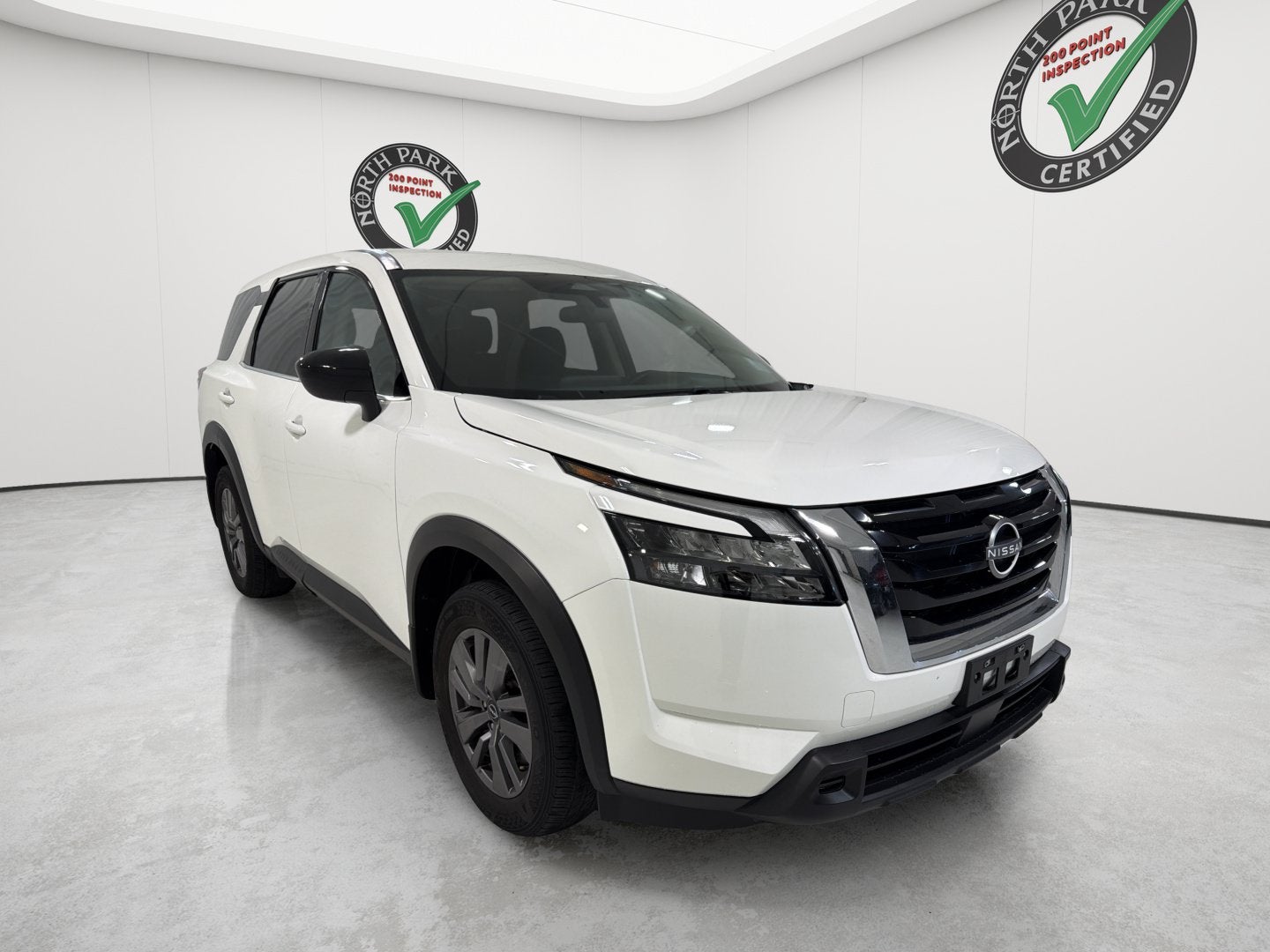 2024 Nissan Pathfinder S