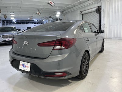 2019 Hyundai Elantra SE