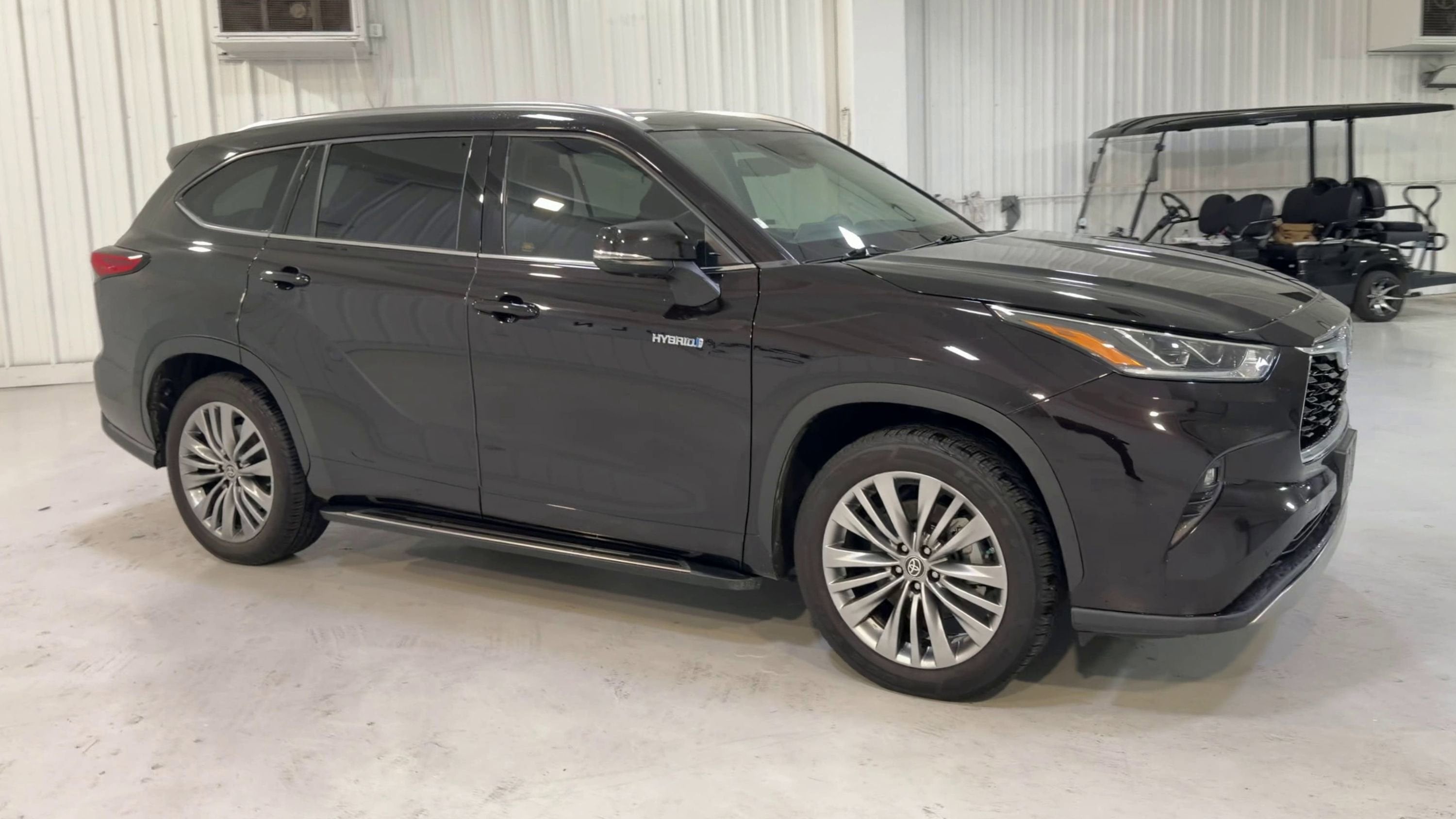 2020 Toyota Highlander Hybrid Platinum