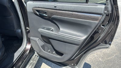 2020 Toyota Highlander Hybrid Platinum