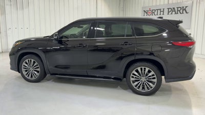 2020 Toyota Highlander Hybrid Platinum