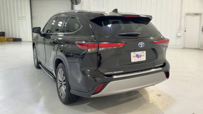 2020 Toyota Highlander Hybrid Platinum