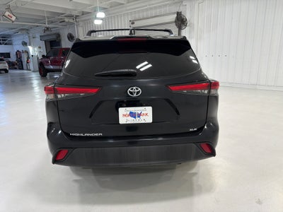 2021 Toyota Highlander XLE