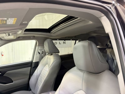 2025 Toyota Highlander XLE