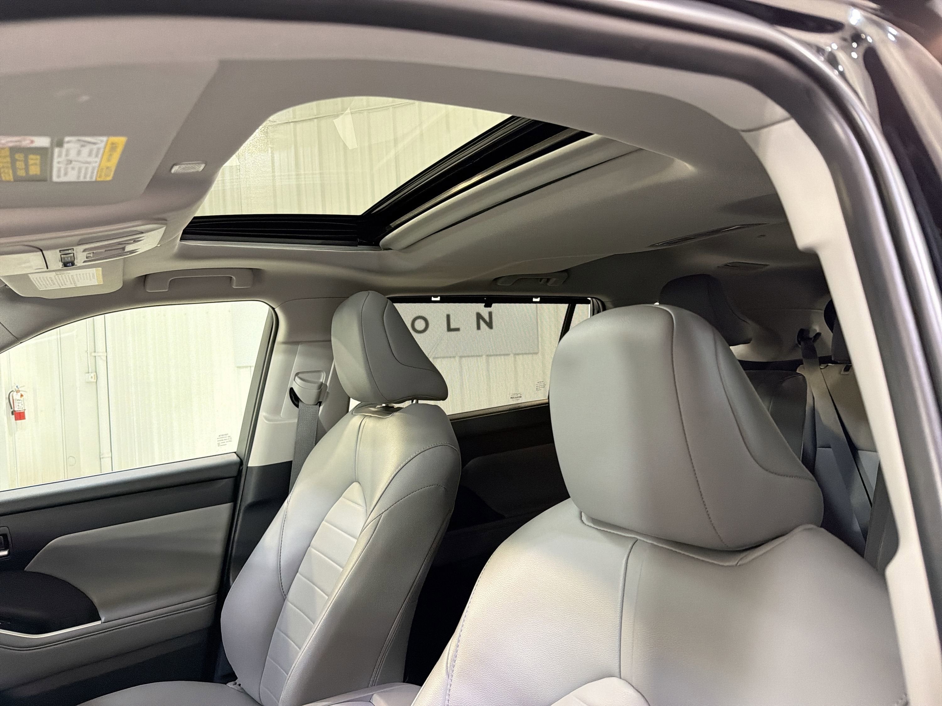 2025 Toyota Highlander XLE