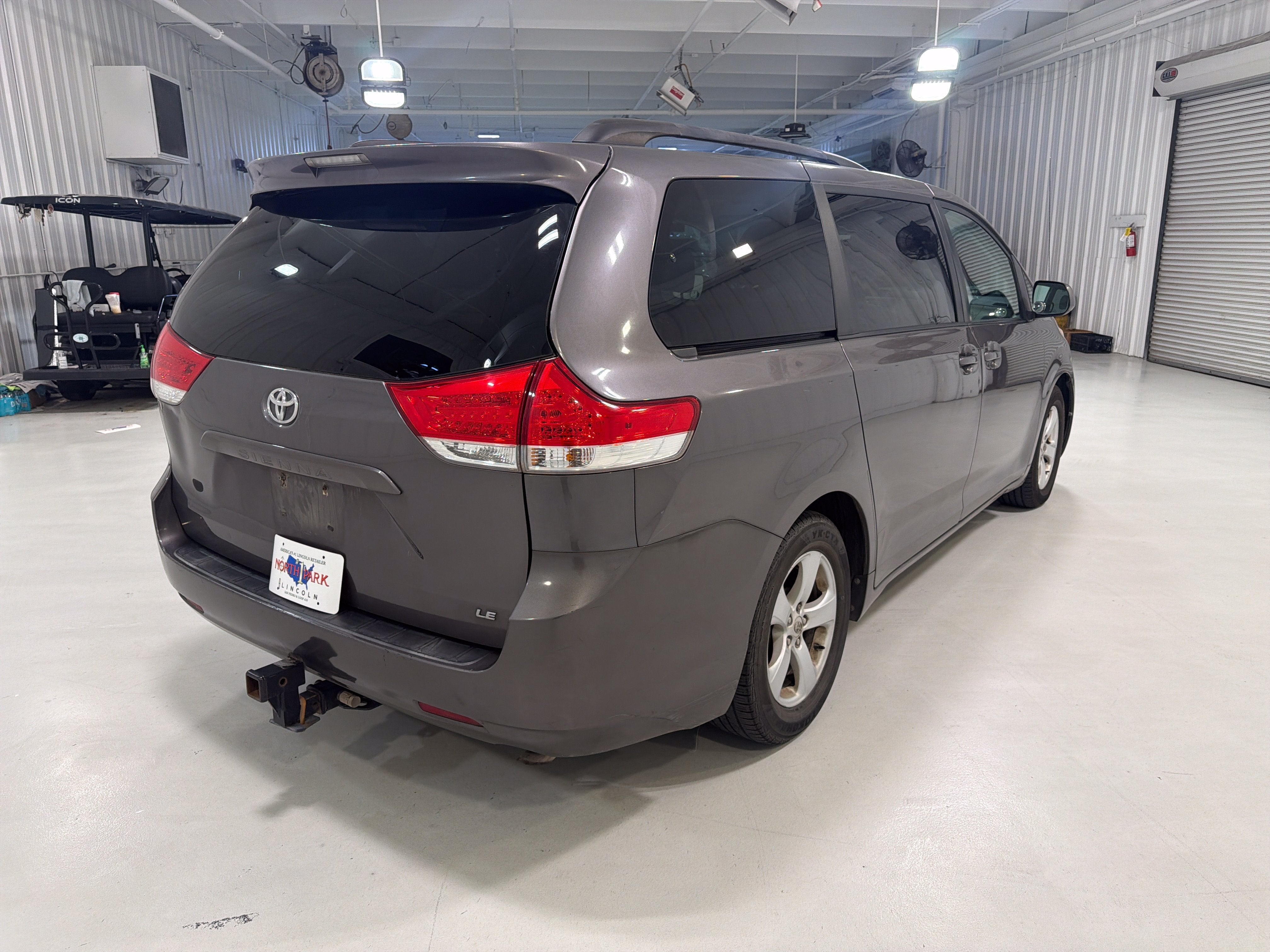 2012 Toyota Sienna LE