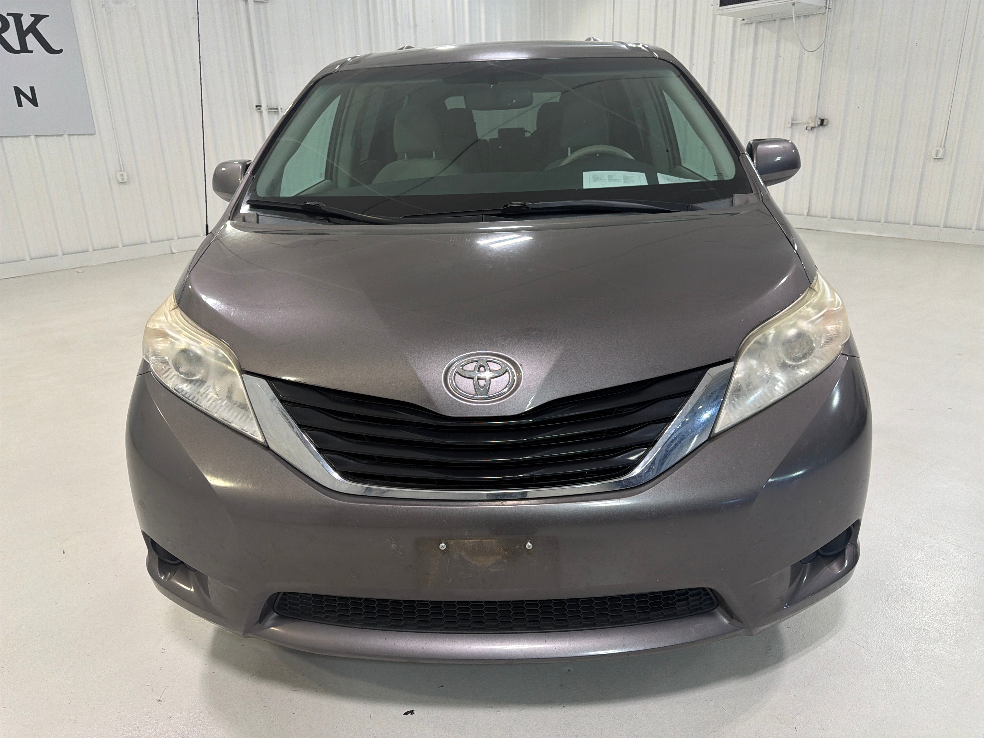 2012 Toyota Sienna LE