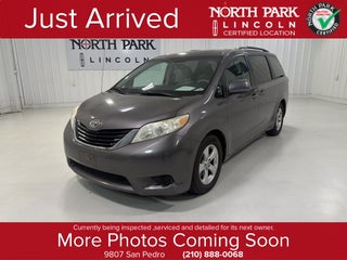 2012 Toyota Sienna LE