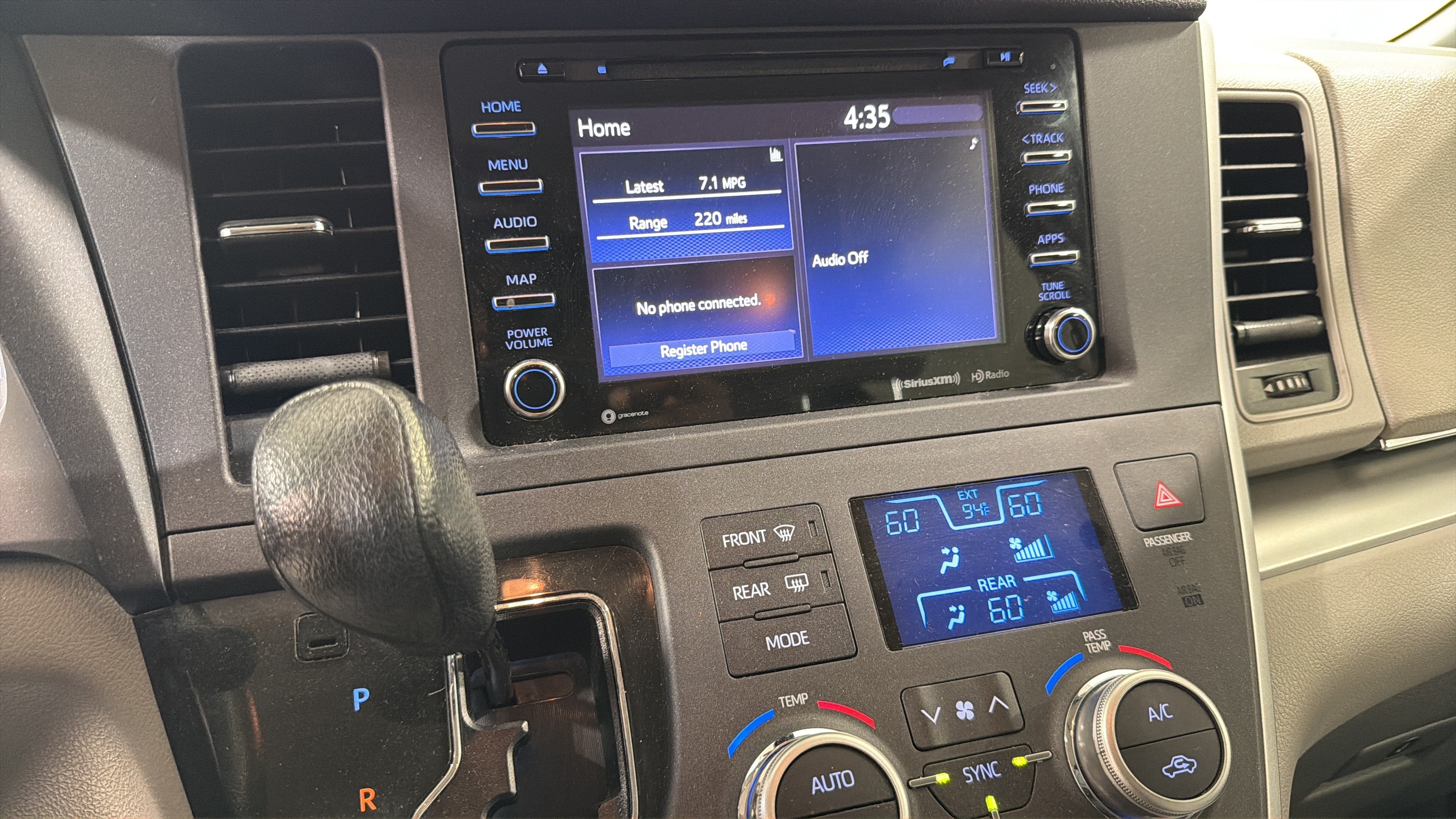 2020 Toyota Sienna LE