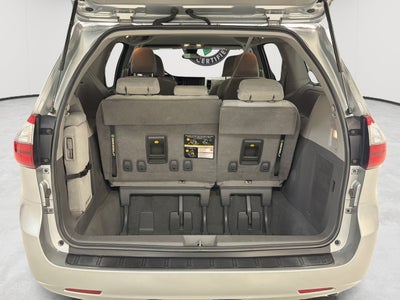 2020 Toyota Sienna LE