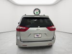 2020 Toyota Sienna LE