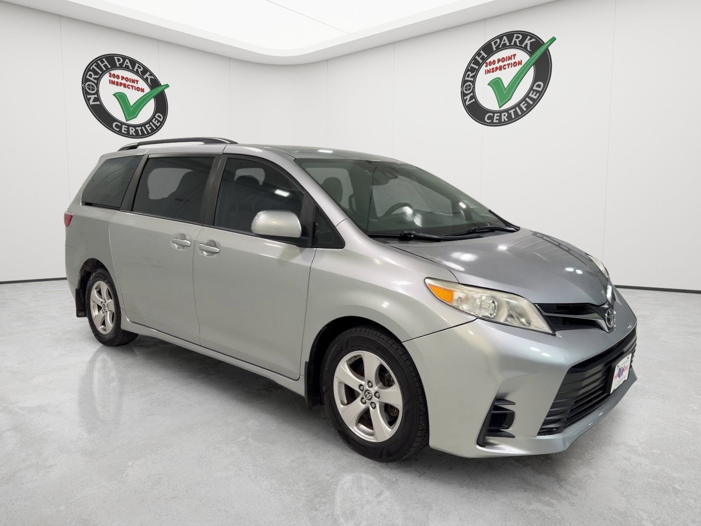 2020 Toyota Sienna LE