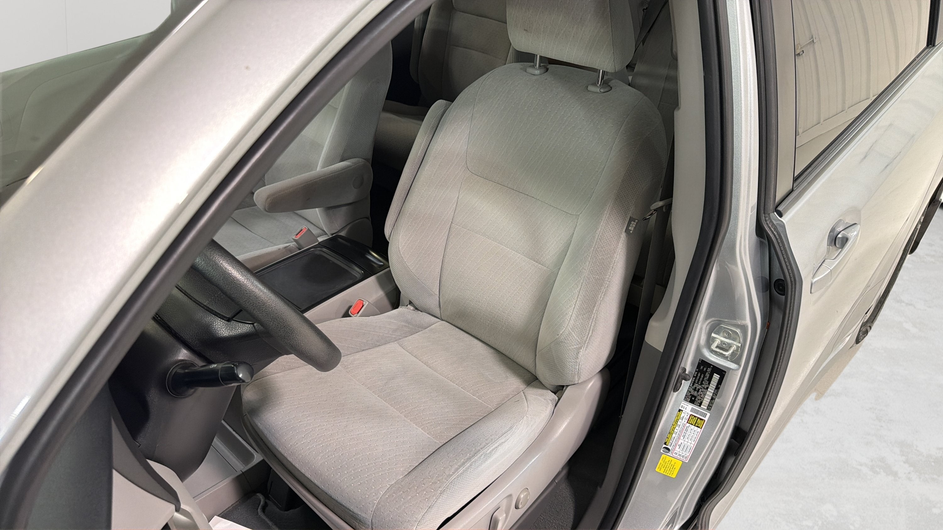 2020 Toyota Sienna LE