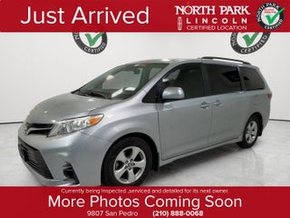2020 Toyota Sienna LE