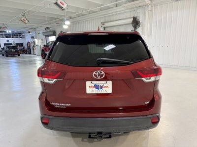 2019 Toyota Highlander SE
