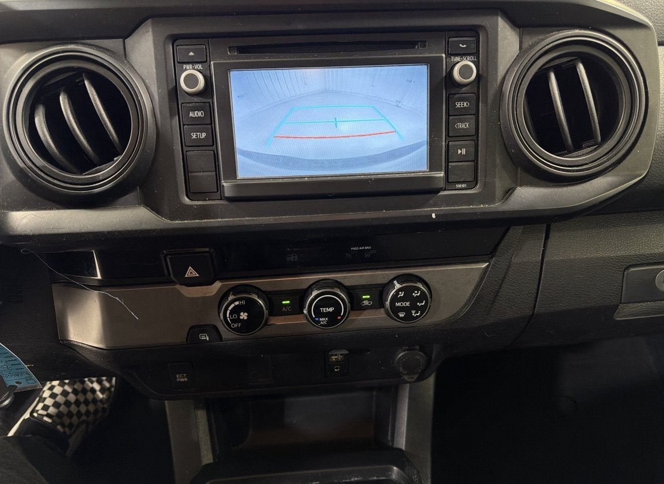 2018 Toyota Tacoma SR
