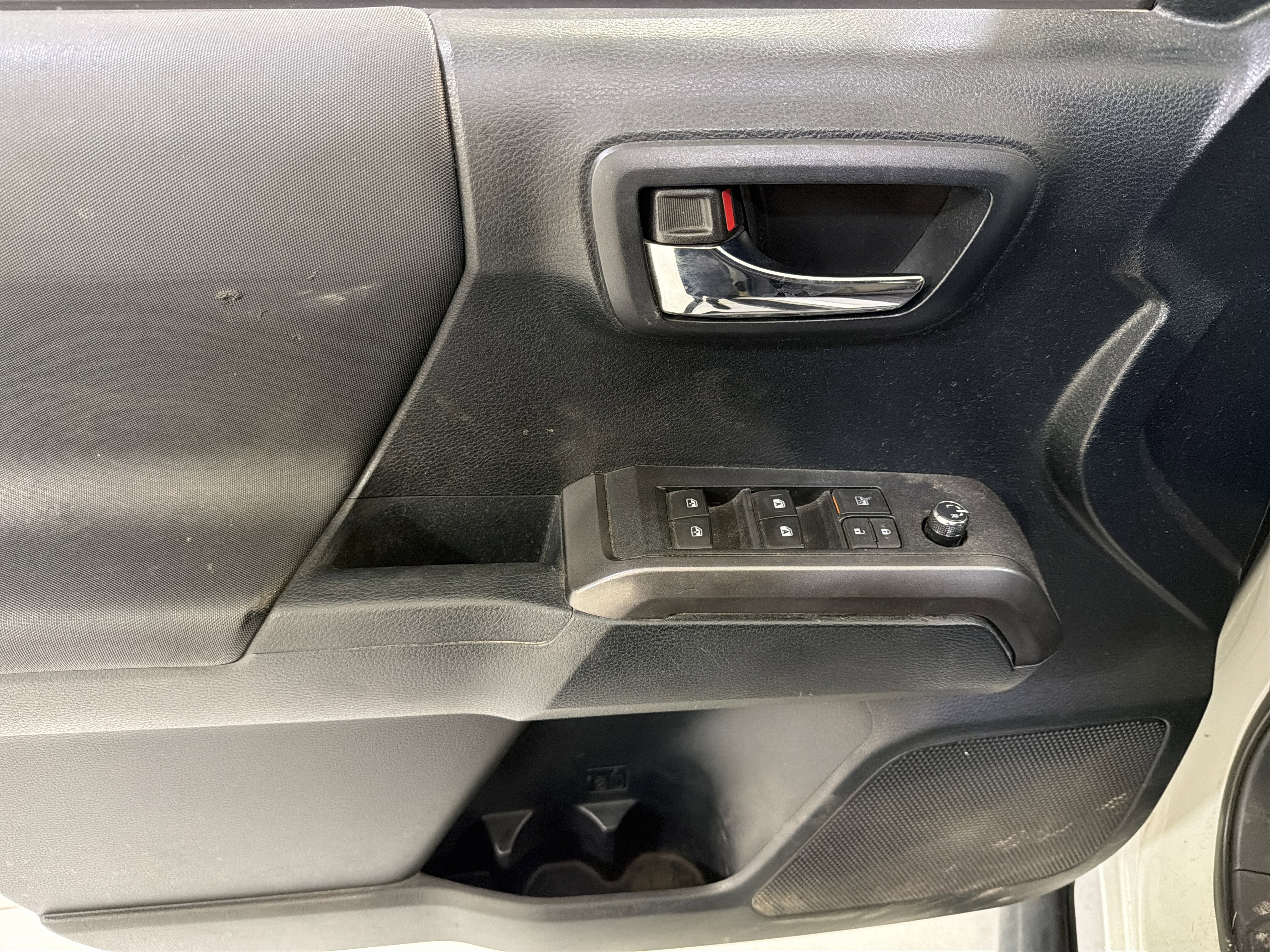 2016 Toyota Tacoma TRD Sport