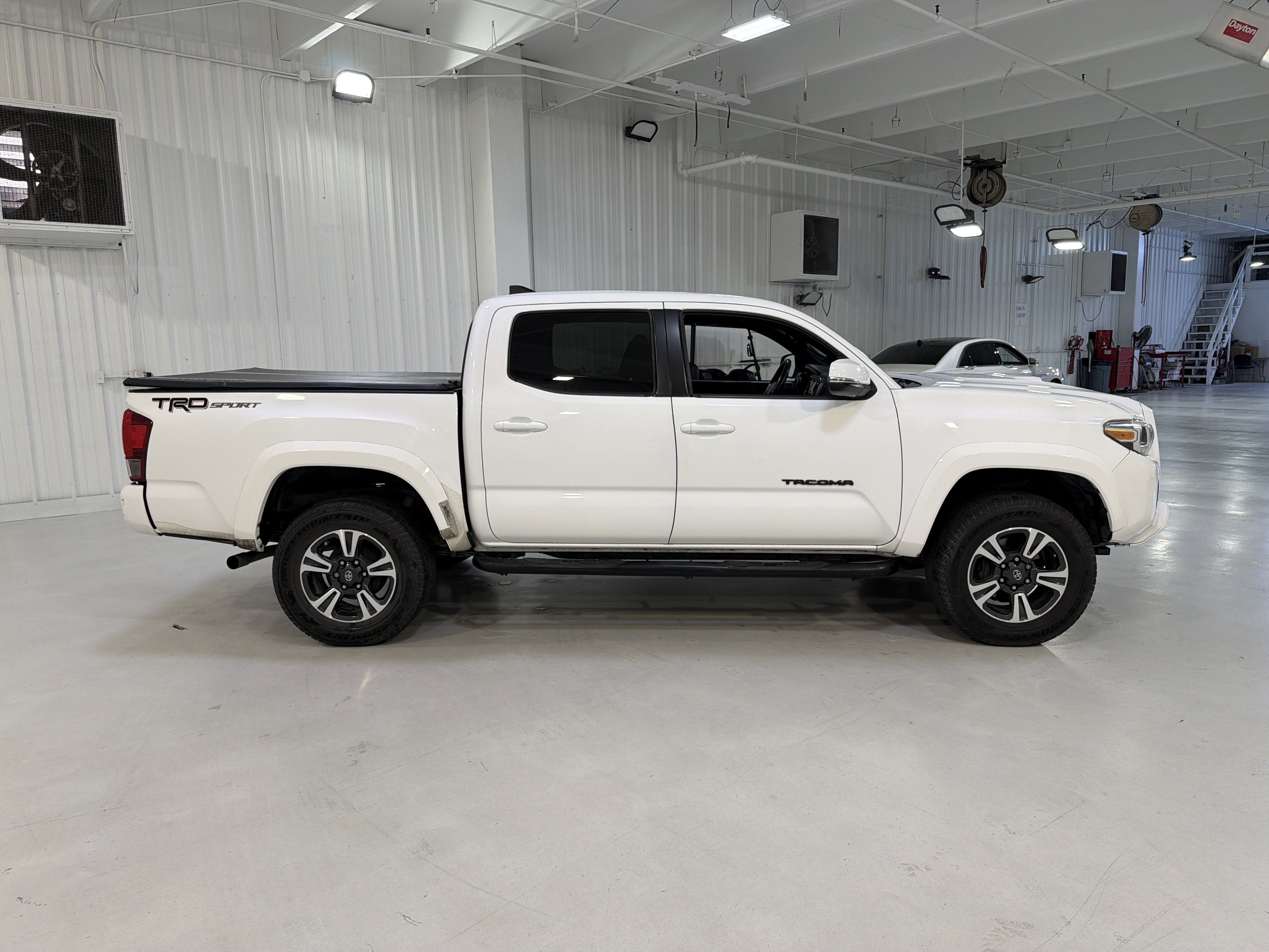 2016 Toyota Tacoma TRD Sport