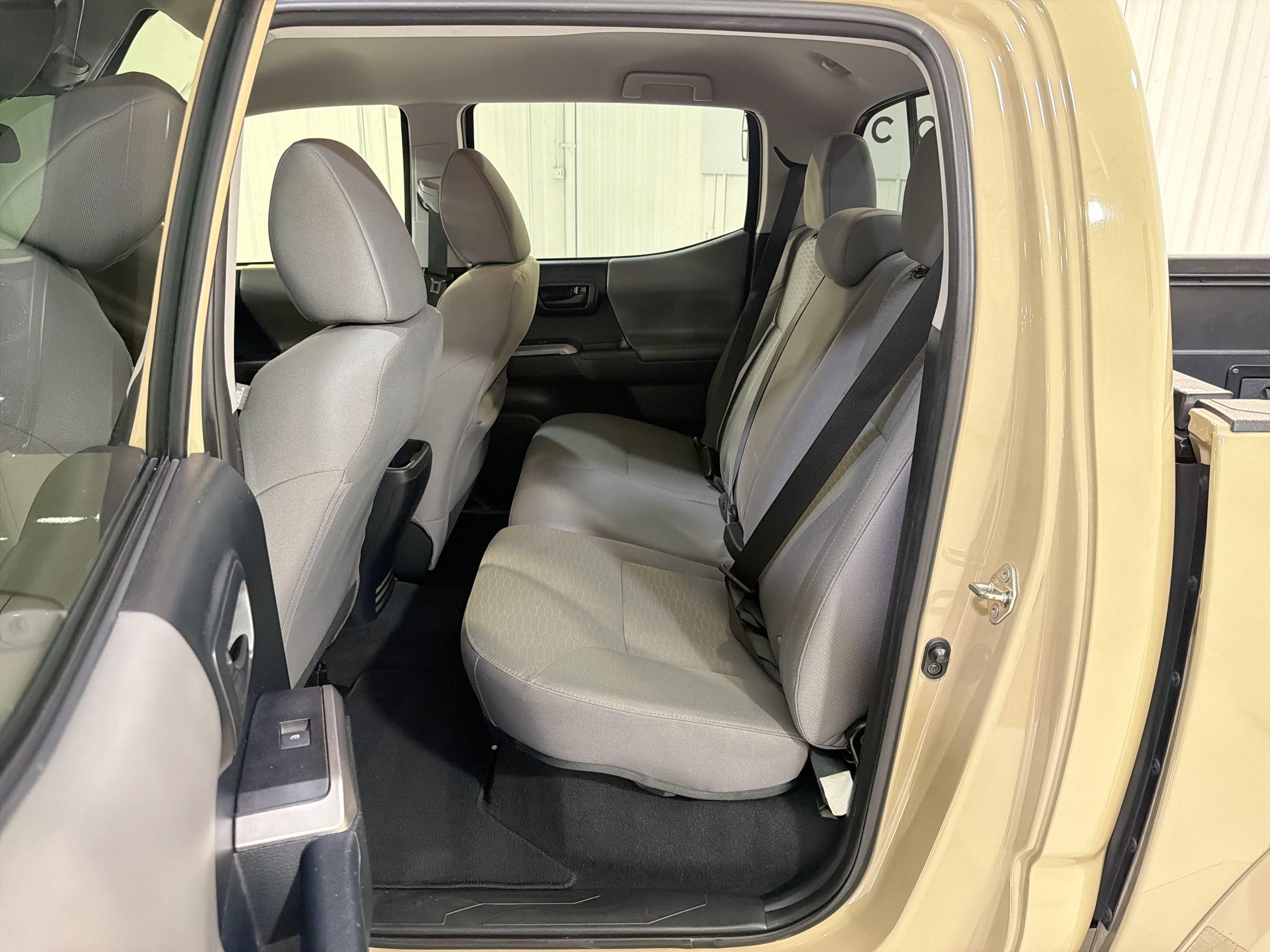 2018 Toyota Tacoma SR5