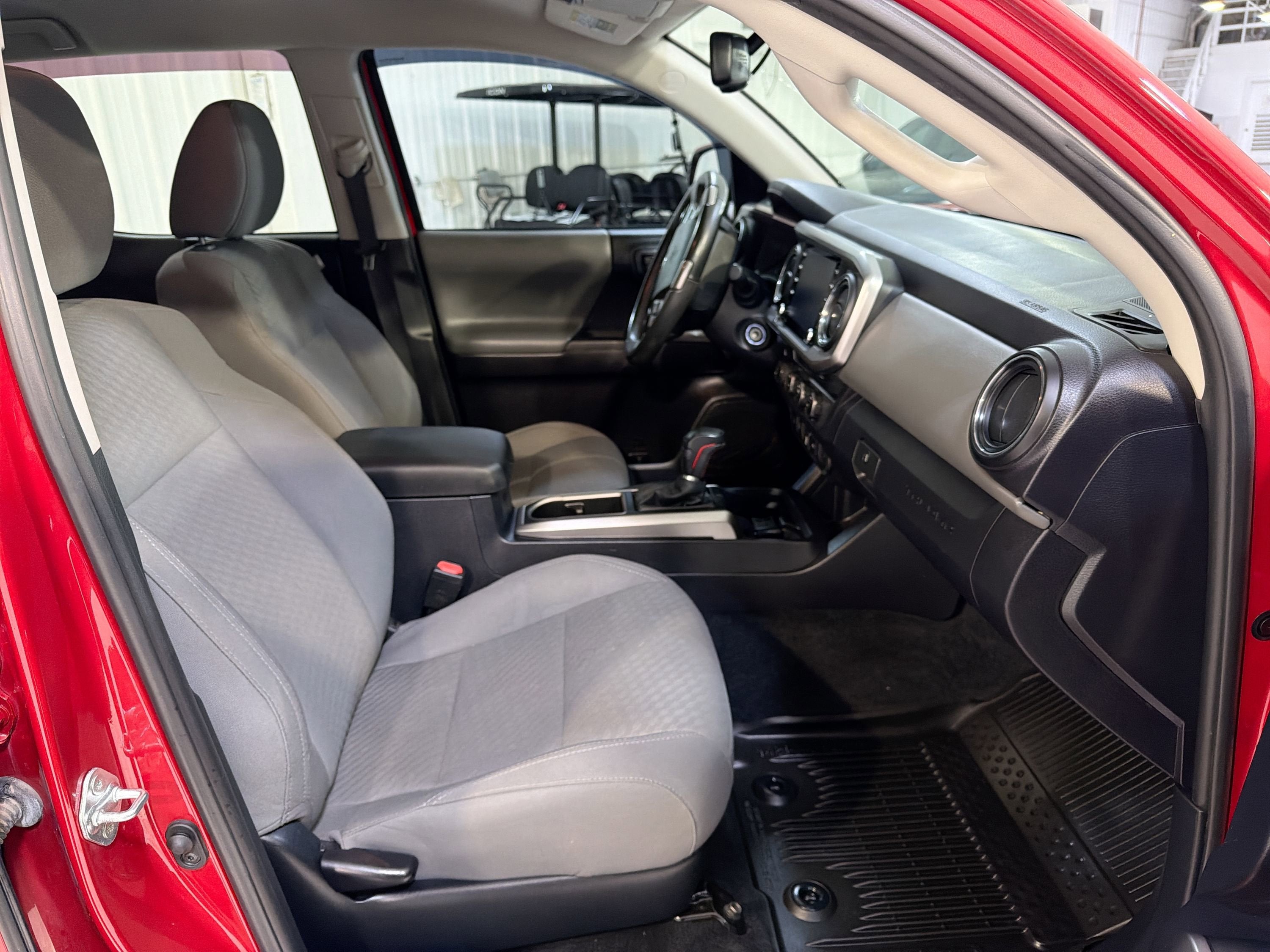 2021 Toyota Tacoma 4WD SR5