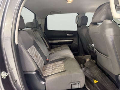 2018 Toyota Tundra 4WD SR5