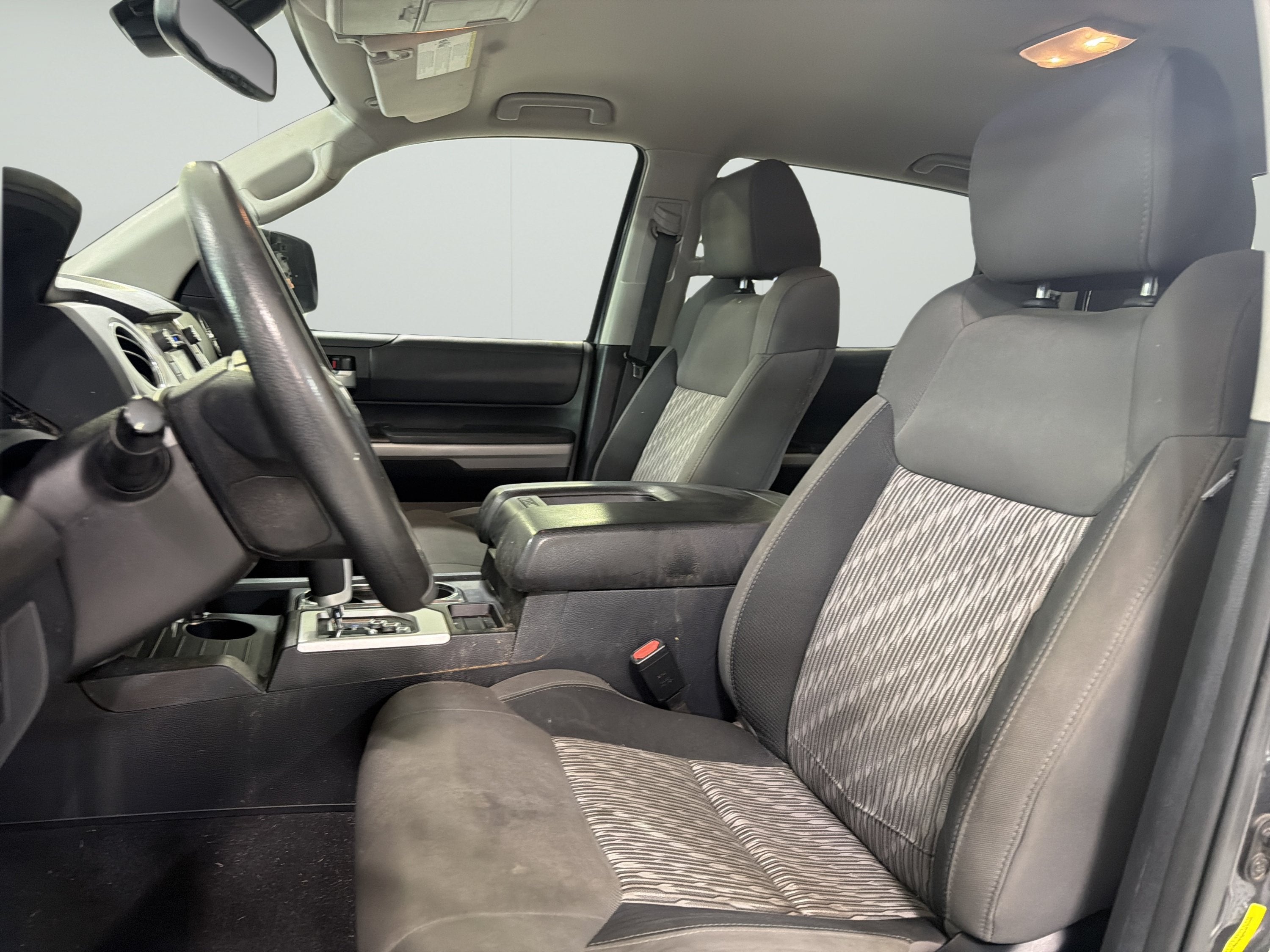 2018 Toyota Tundra 4WD SR5
