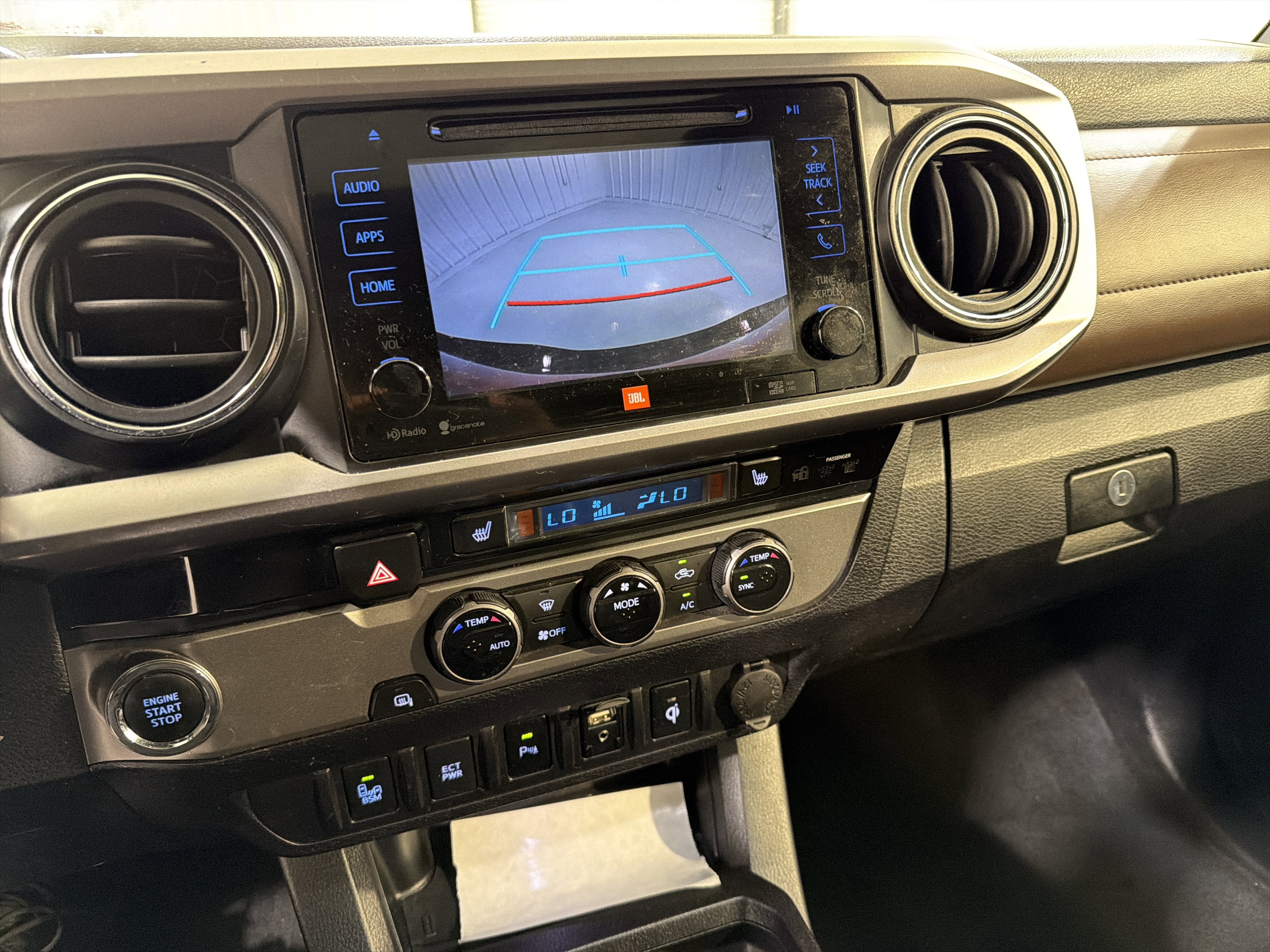 2016 Toyota Tacoma Limited