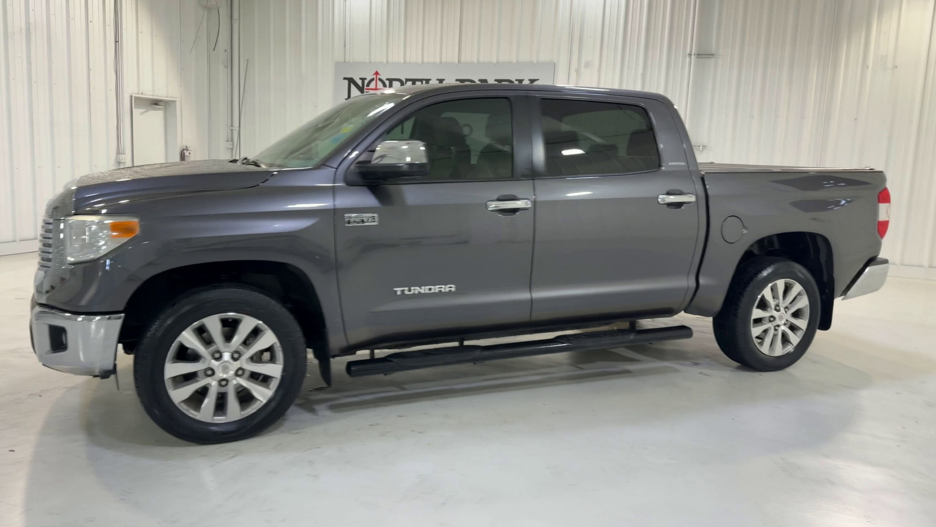2016 Toyota Tundra 2WD Truck LTD