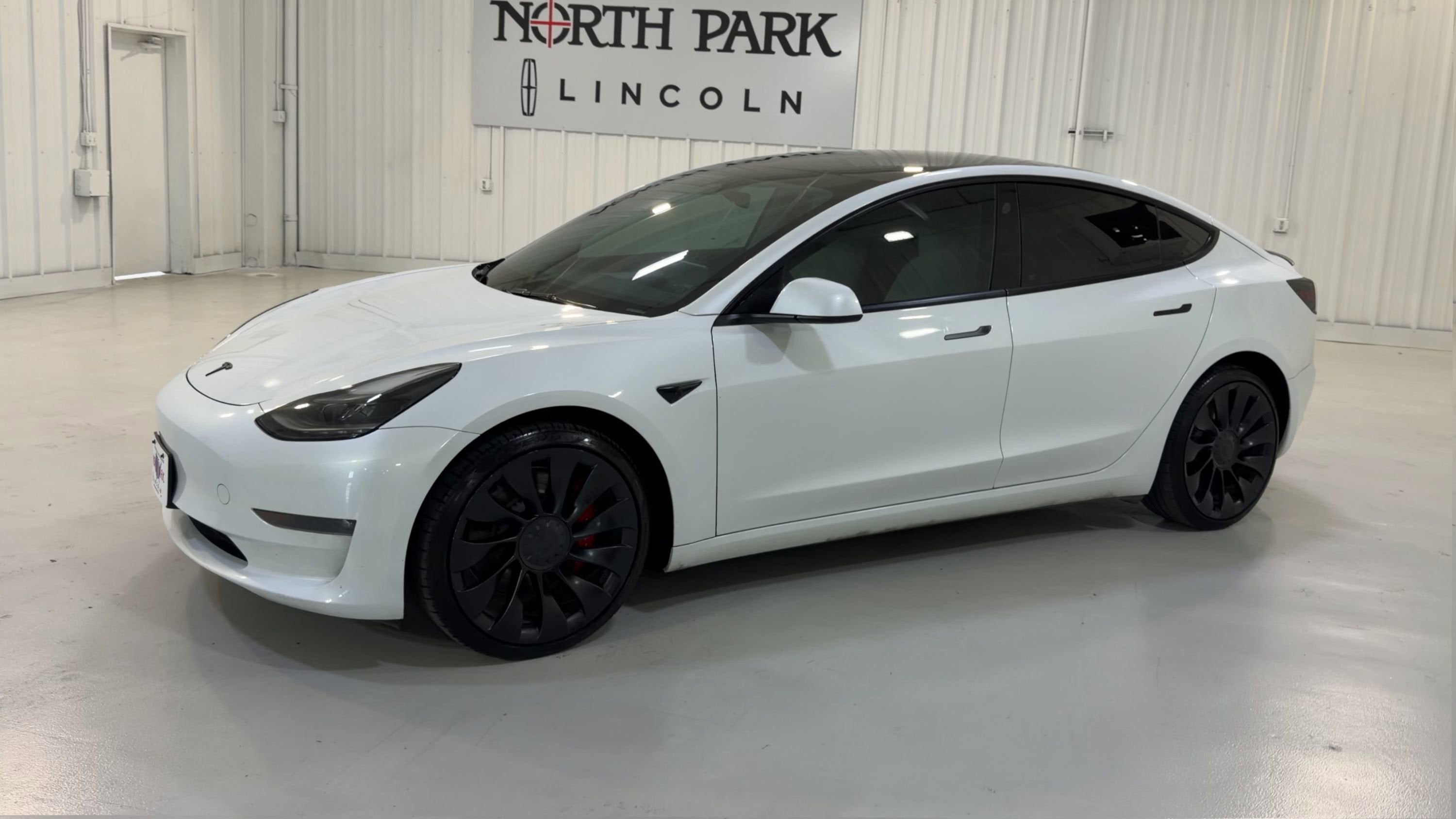 2023 Tesla Model 3 Performance