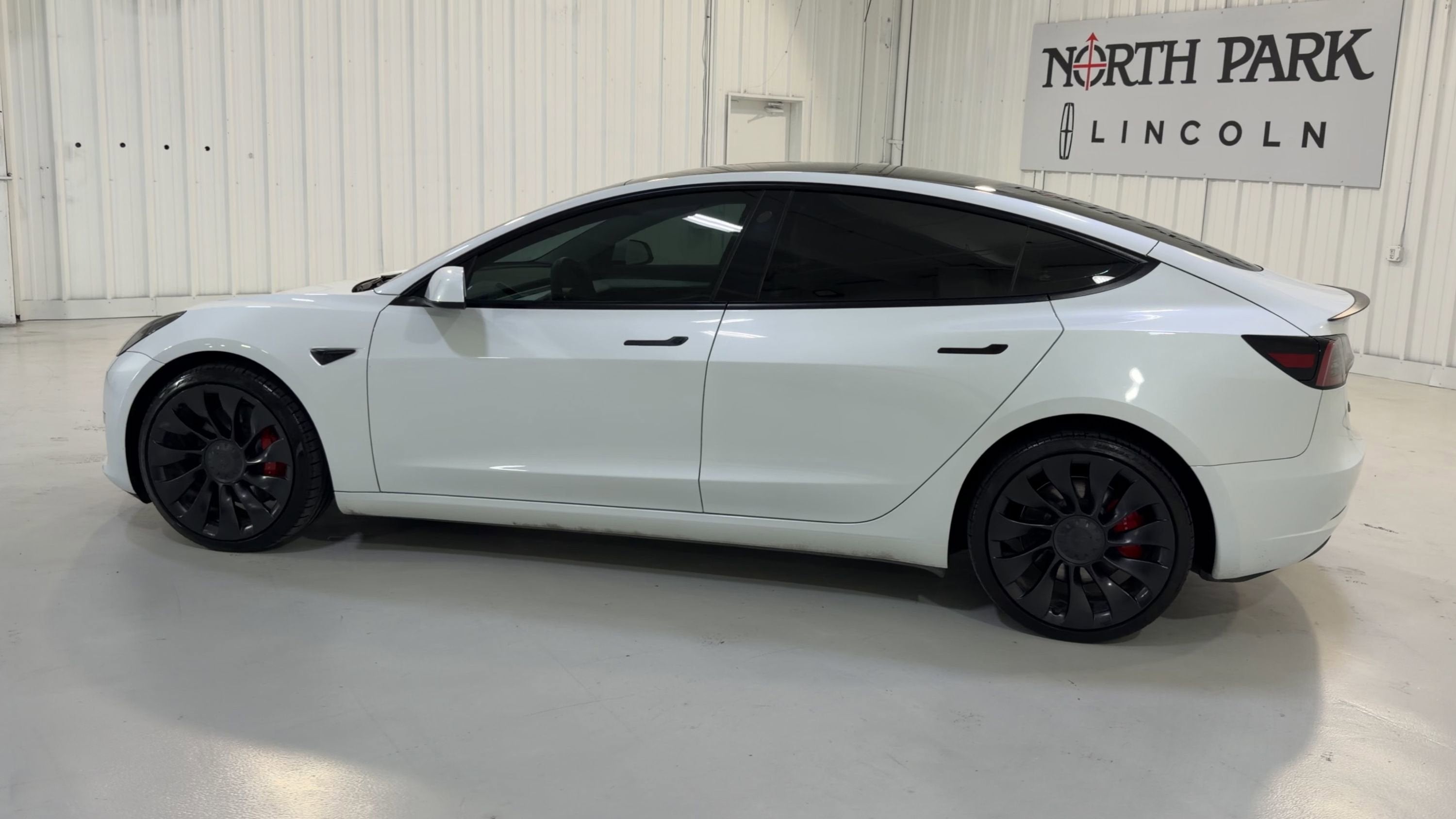 2023 Tesla Model 3 Performance