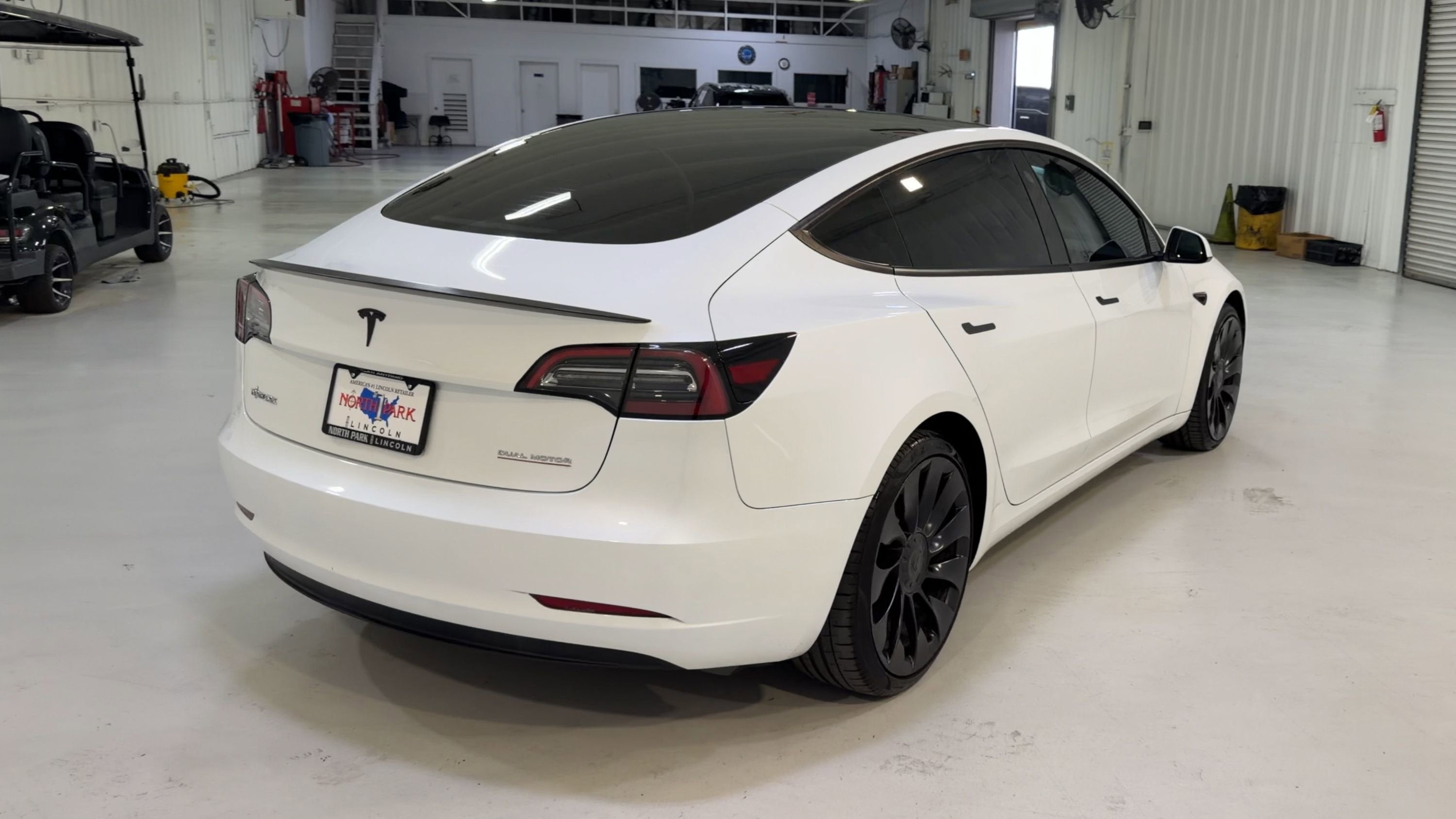 2023 Tesla Model 3 Performance