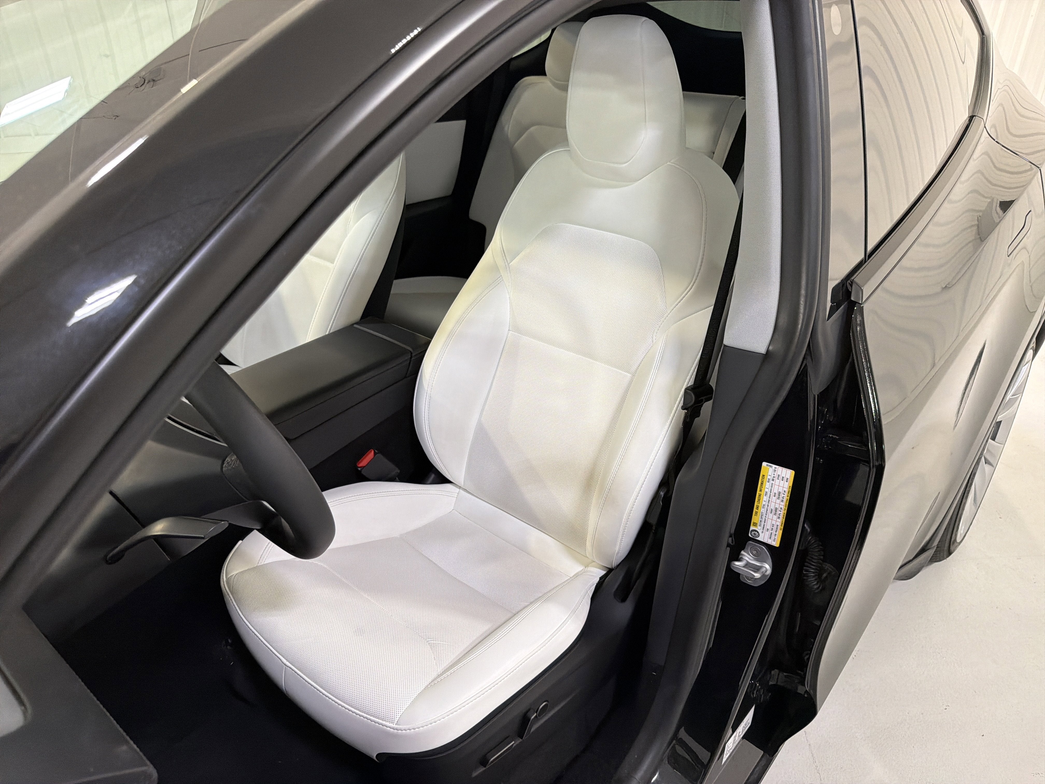2026 Tesla Model Y Premium
