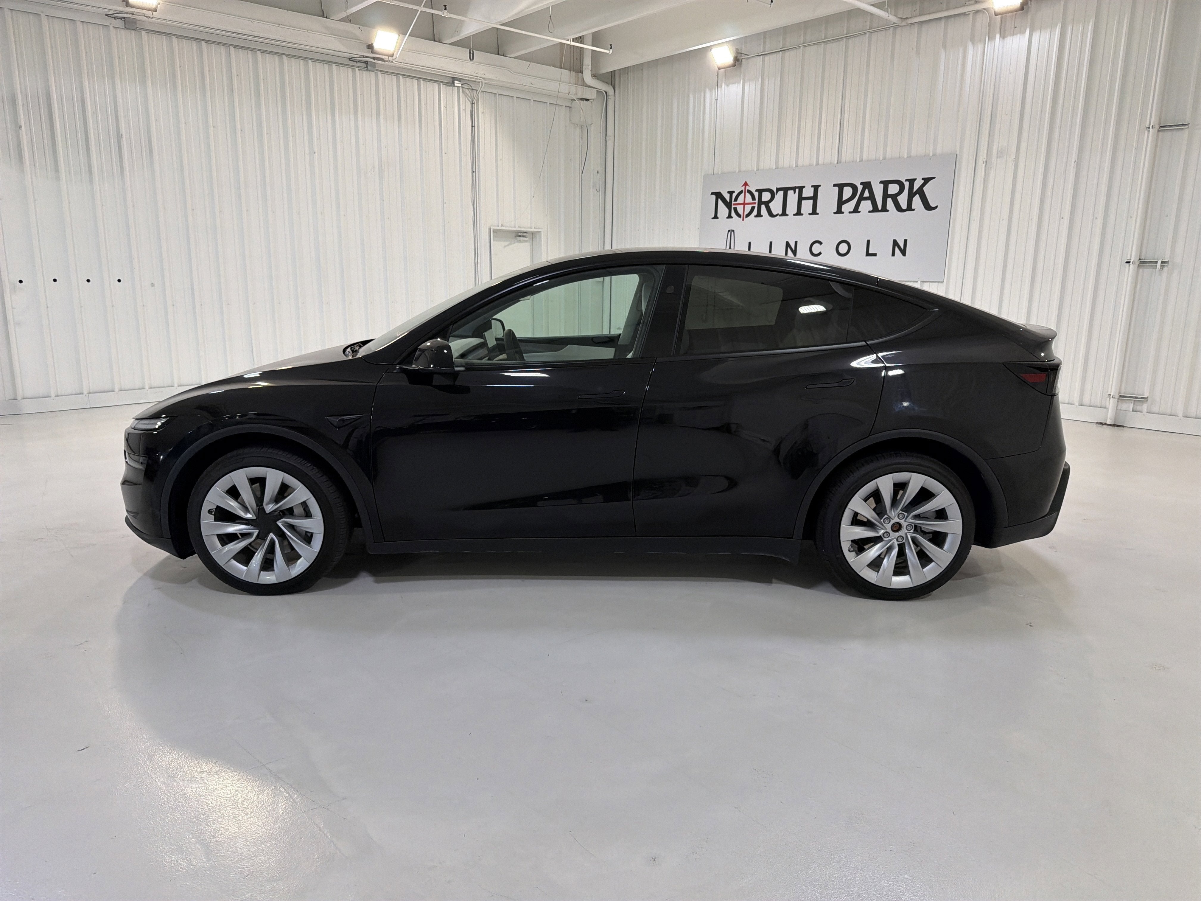 2026 Tesla Model Y Premium