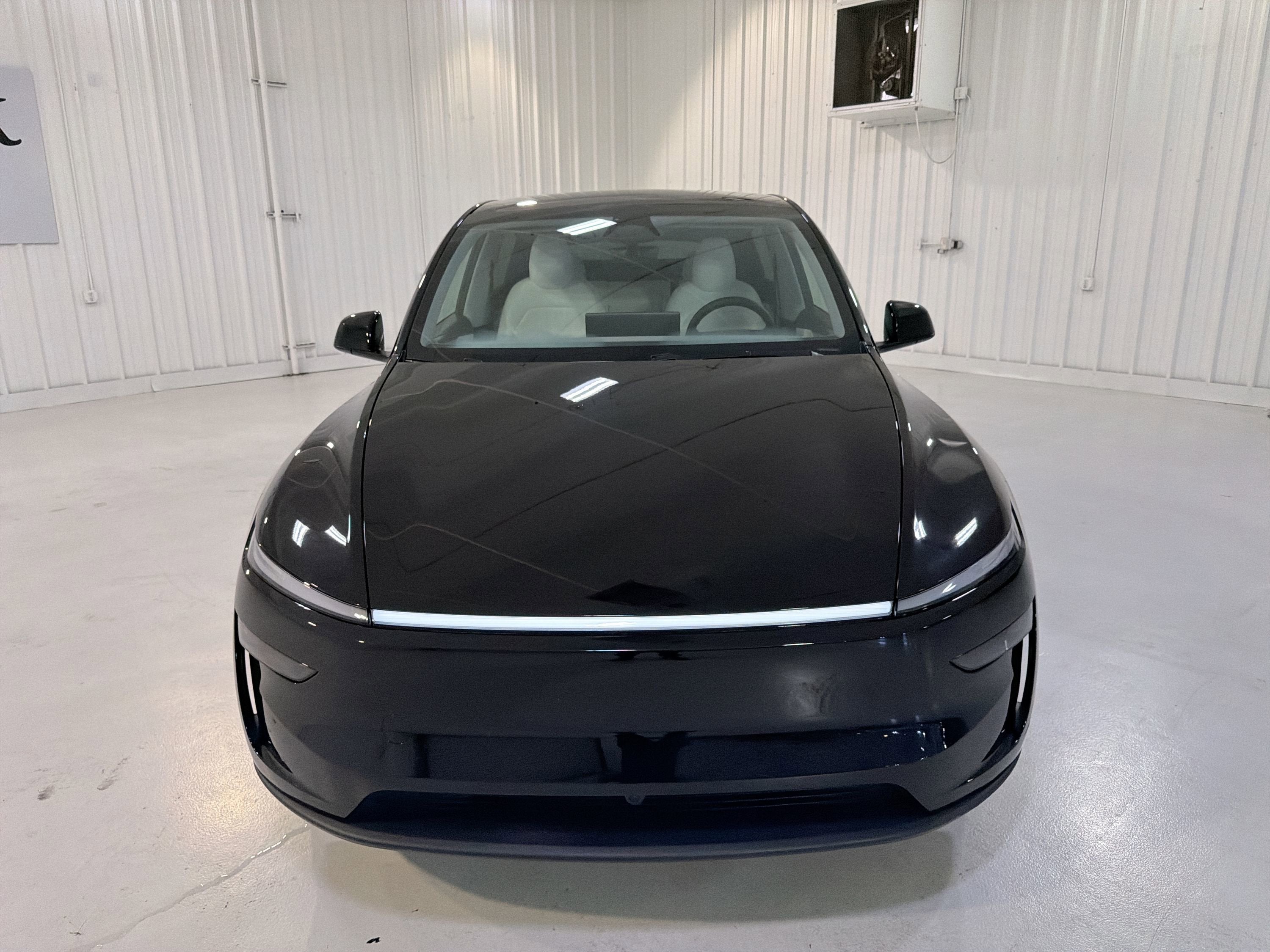 2026 Tesla Model Y Premium
