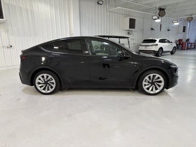 2026 Tesla Model Y Premium