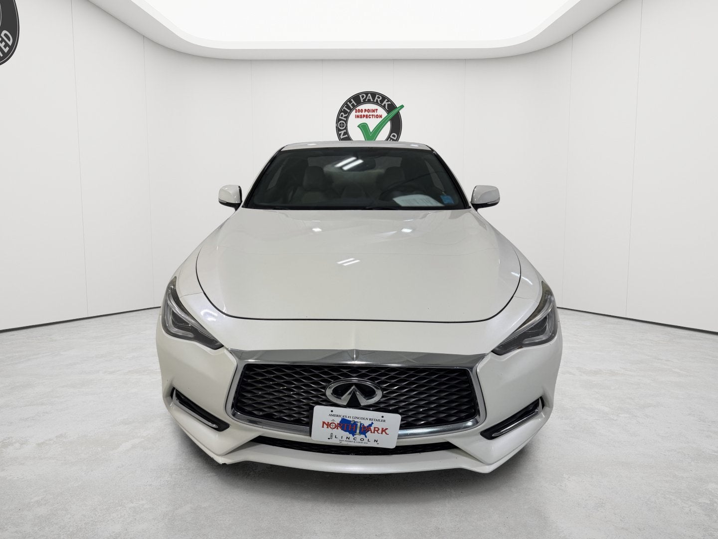 2017 INFINITI Q60 2.0t Premium