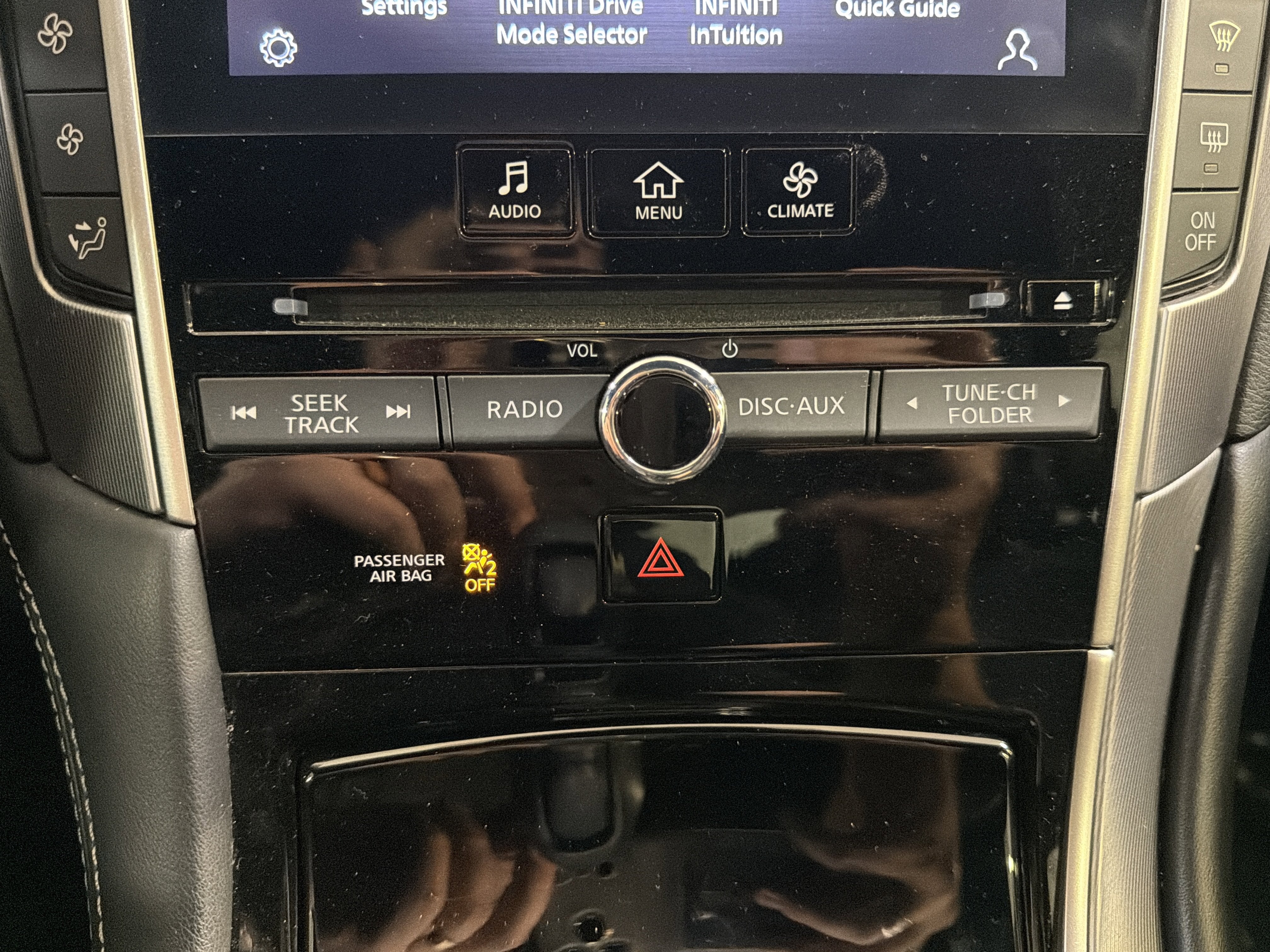 2022 INFINITI Q60 PURE