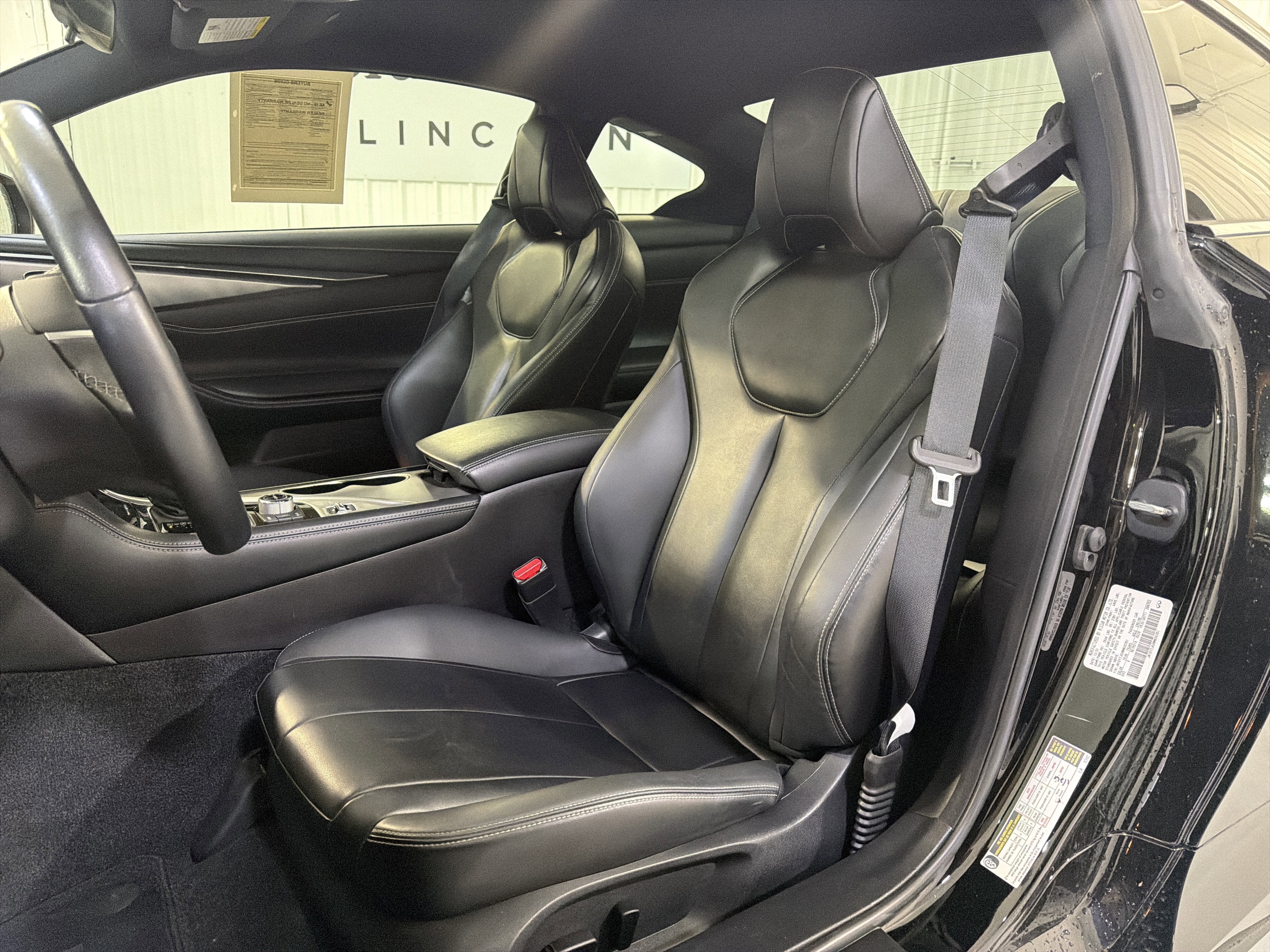 2022 INFINITI Q60 PURE