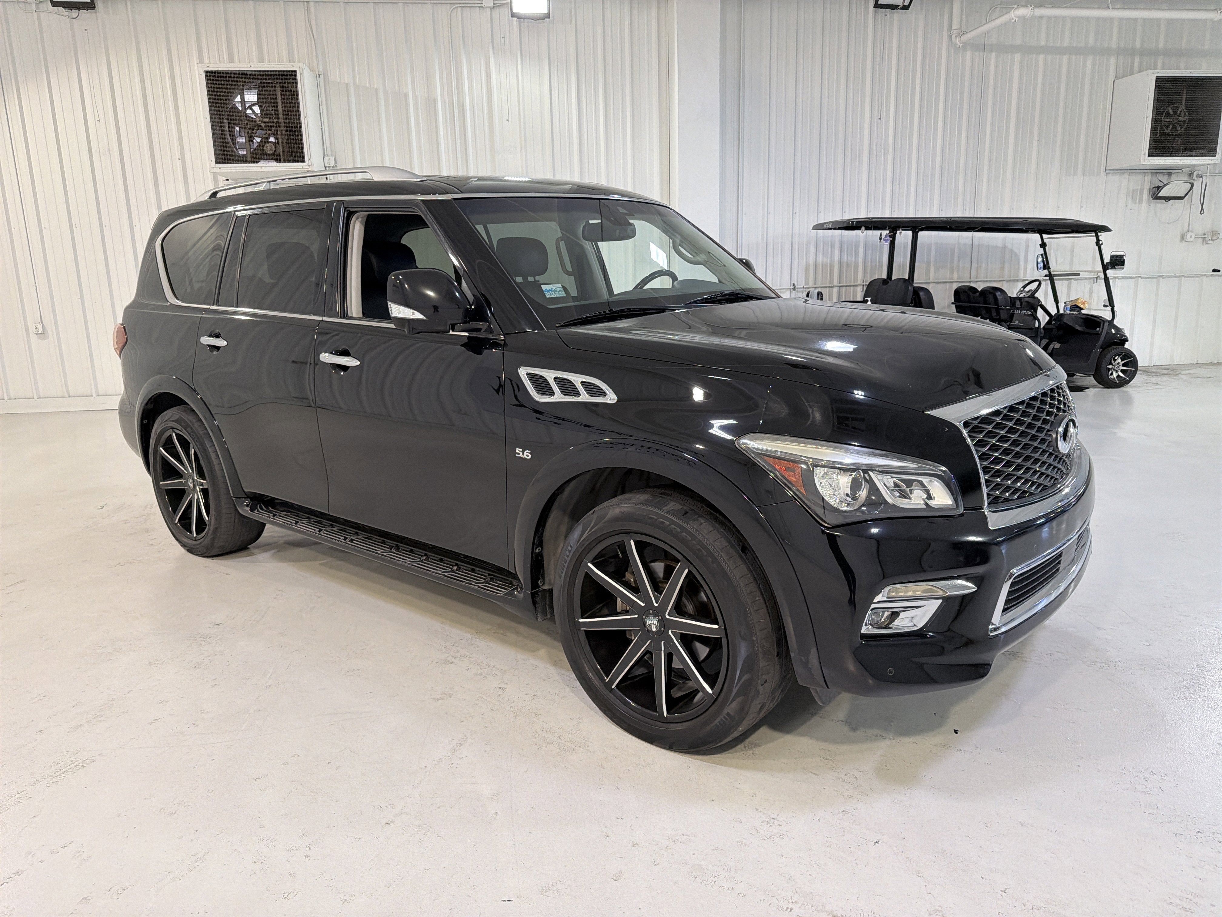 2017 INFINITI QX80 Base