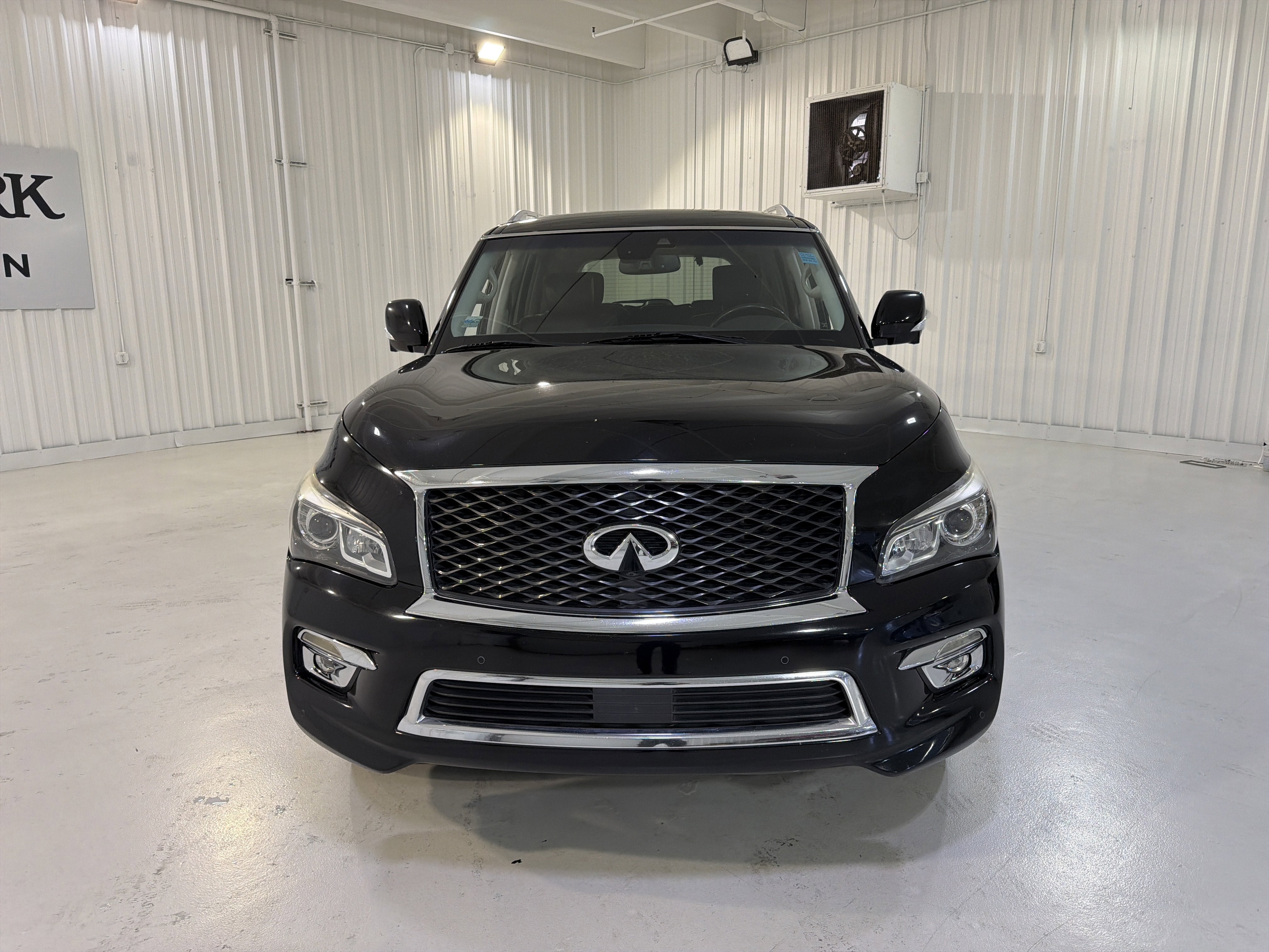 2017 INFINITI QX80 Base