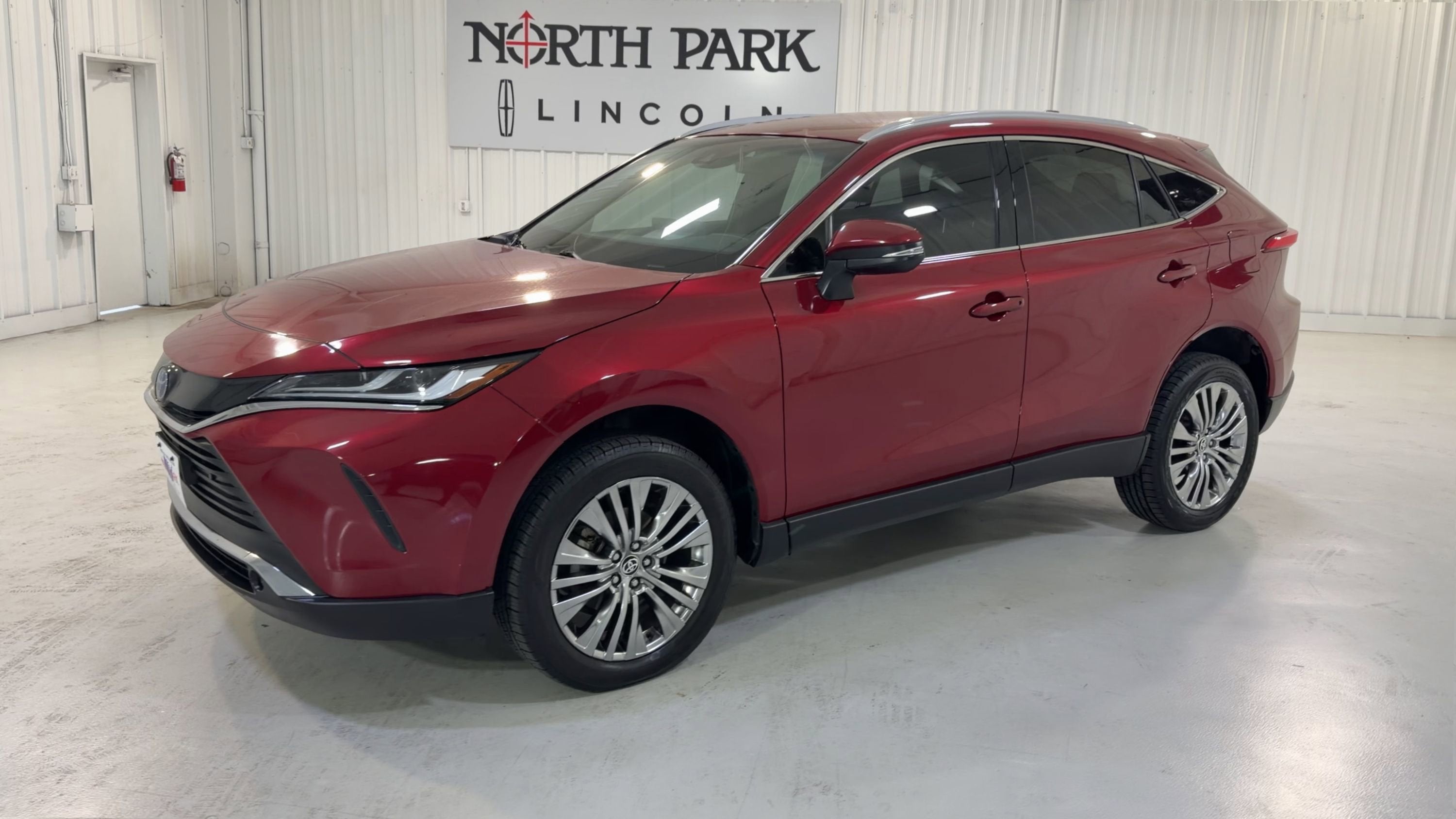 2023 Toyota Venza XLE