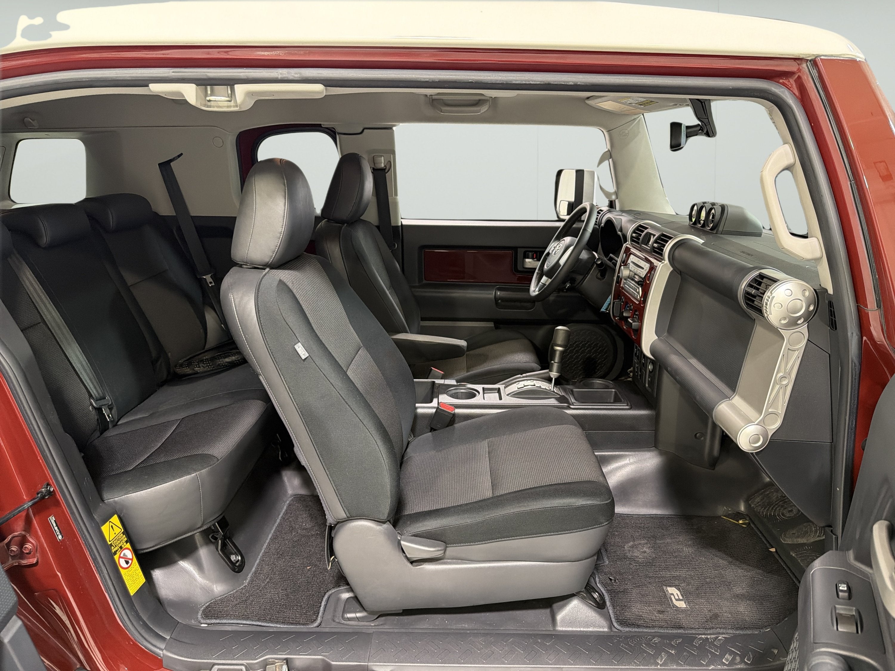 2010 Toyota FJ Cruiser SR