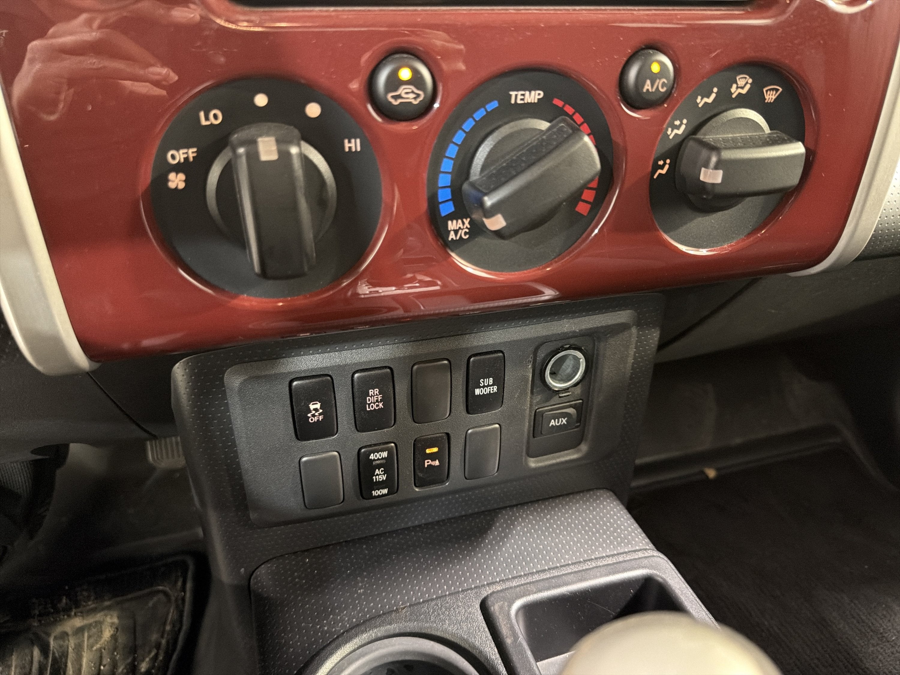 2010 Toyota FJ Cruiser SR