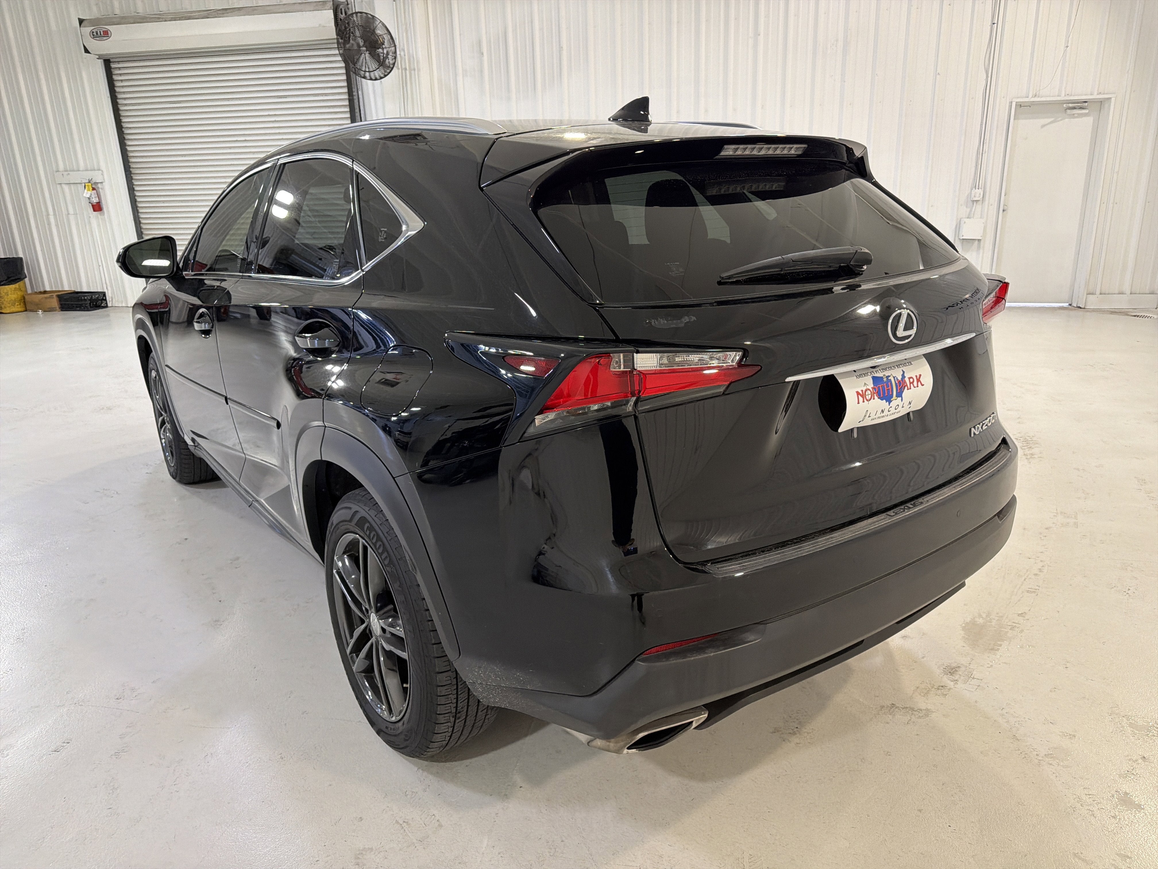 2015 Lexus NX 200t 200t