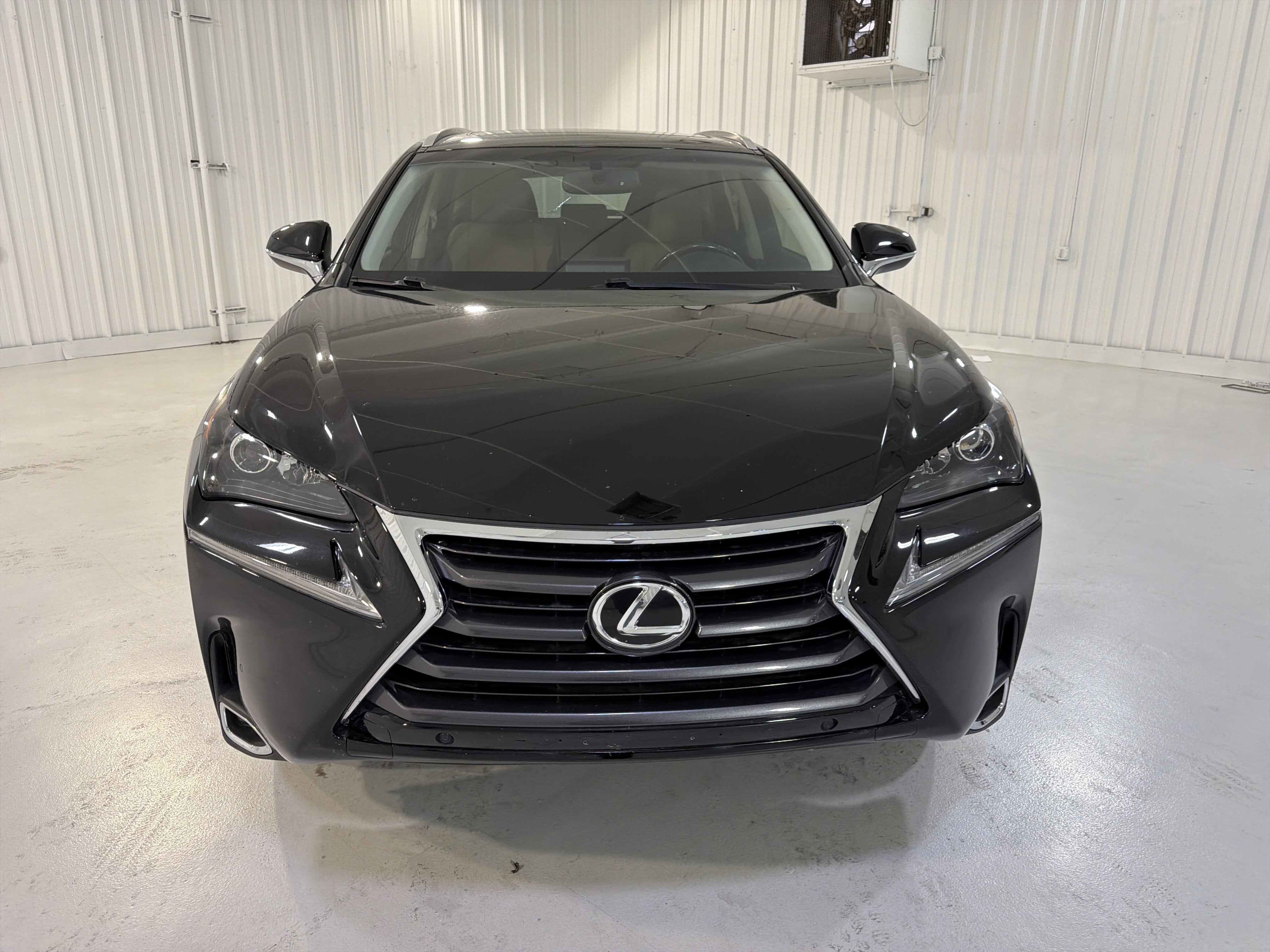 2015 Lexus NX 200t 200t