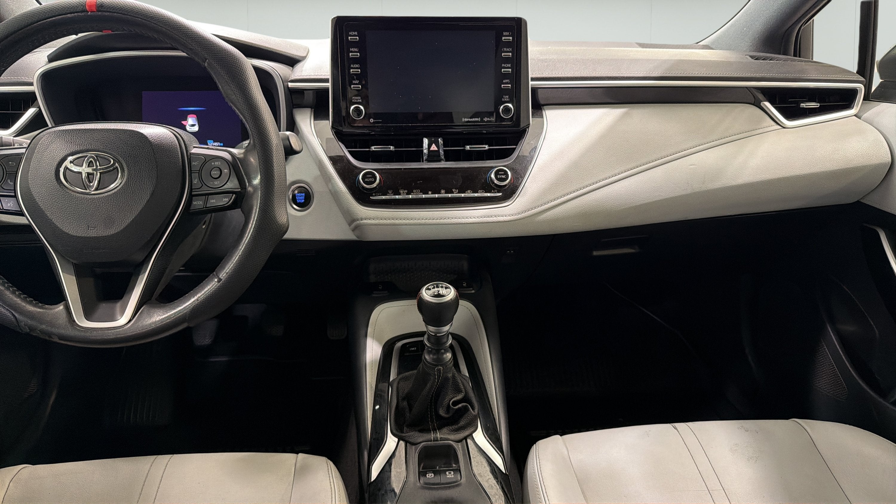 2019 Toyota Corolla Hatchback XSE
