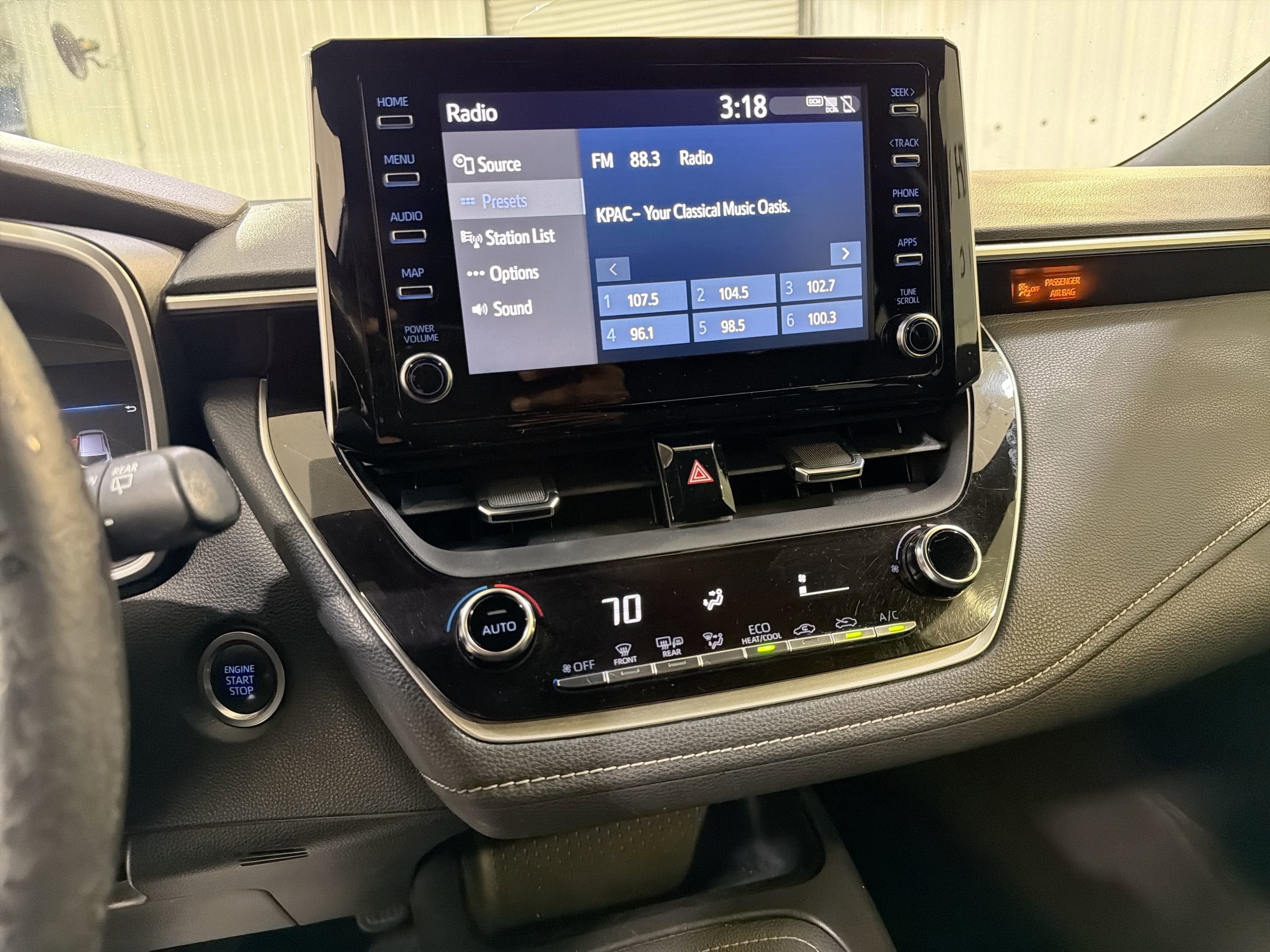 2019 Toyota Corolla Hatchback SE