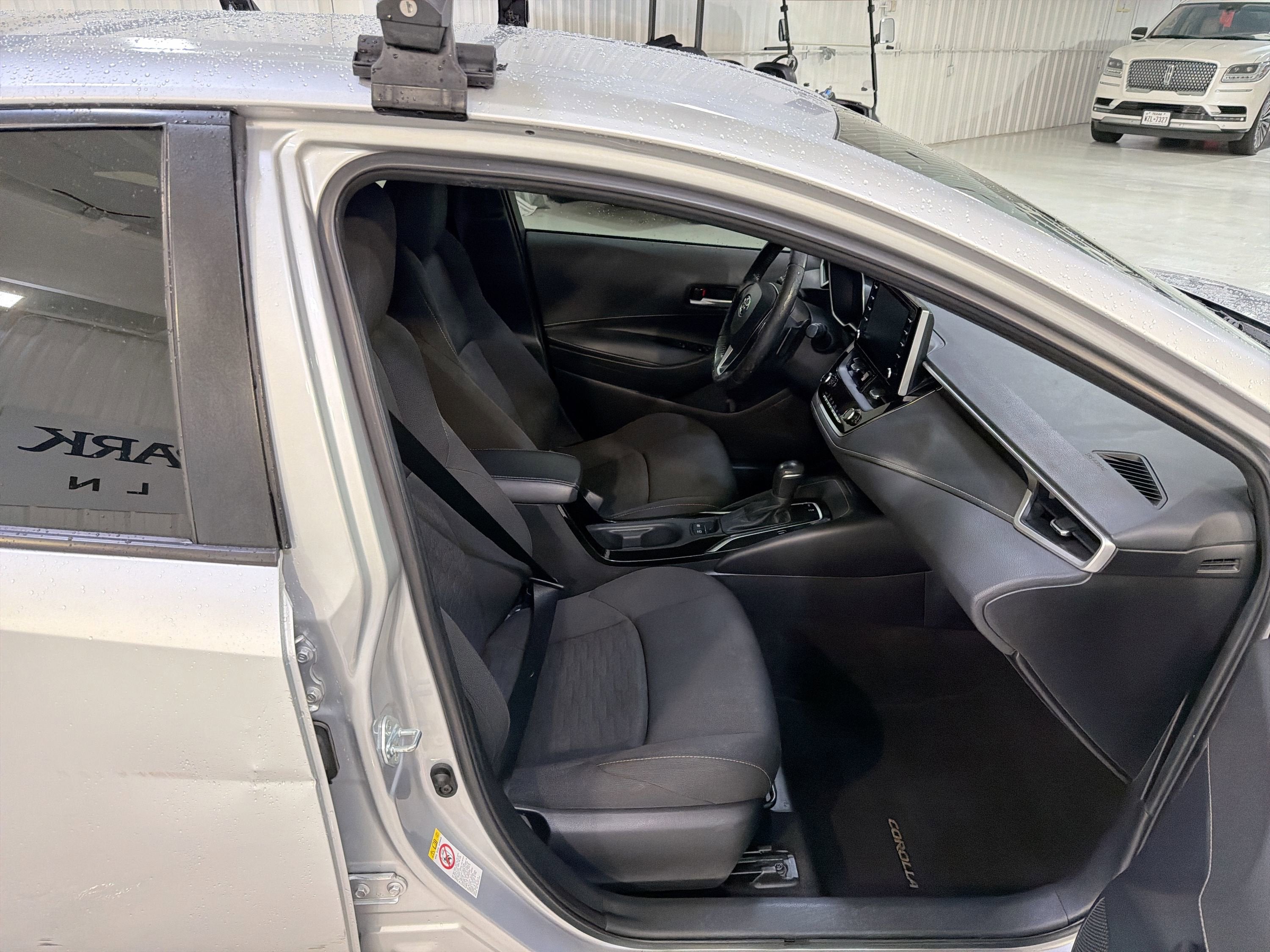 2019 Toyota Corolla Hatchback SE