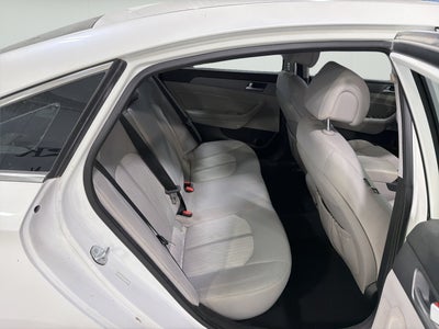 2016 Hyundai Sonata Hybrid SE